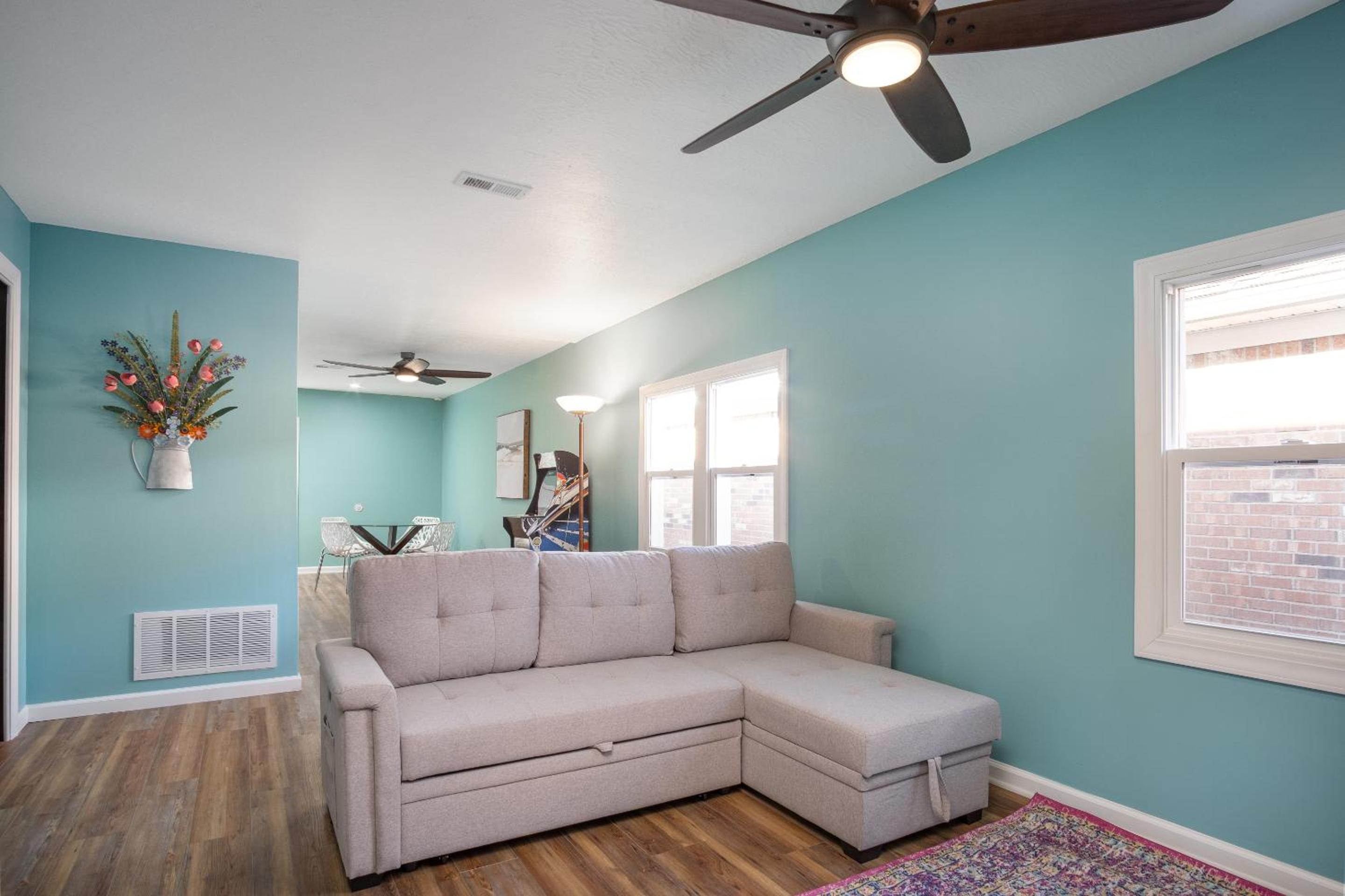 Two-Bedroom Cottage photo 3