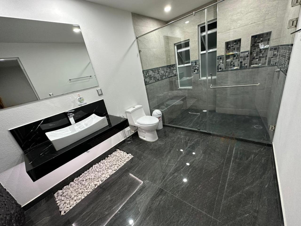 Family Room photo 2