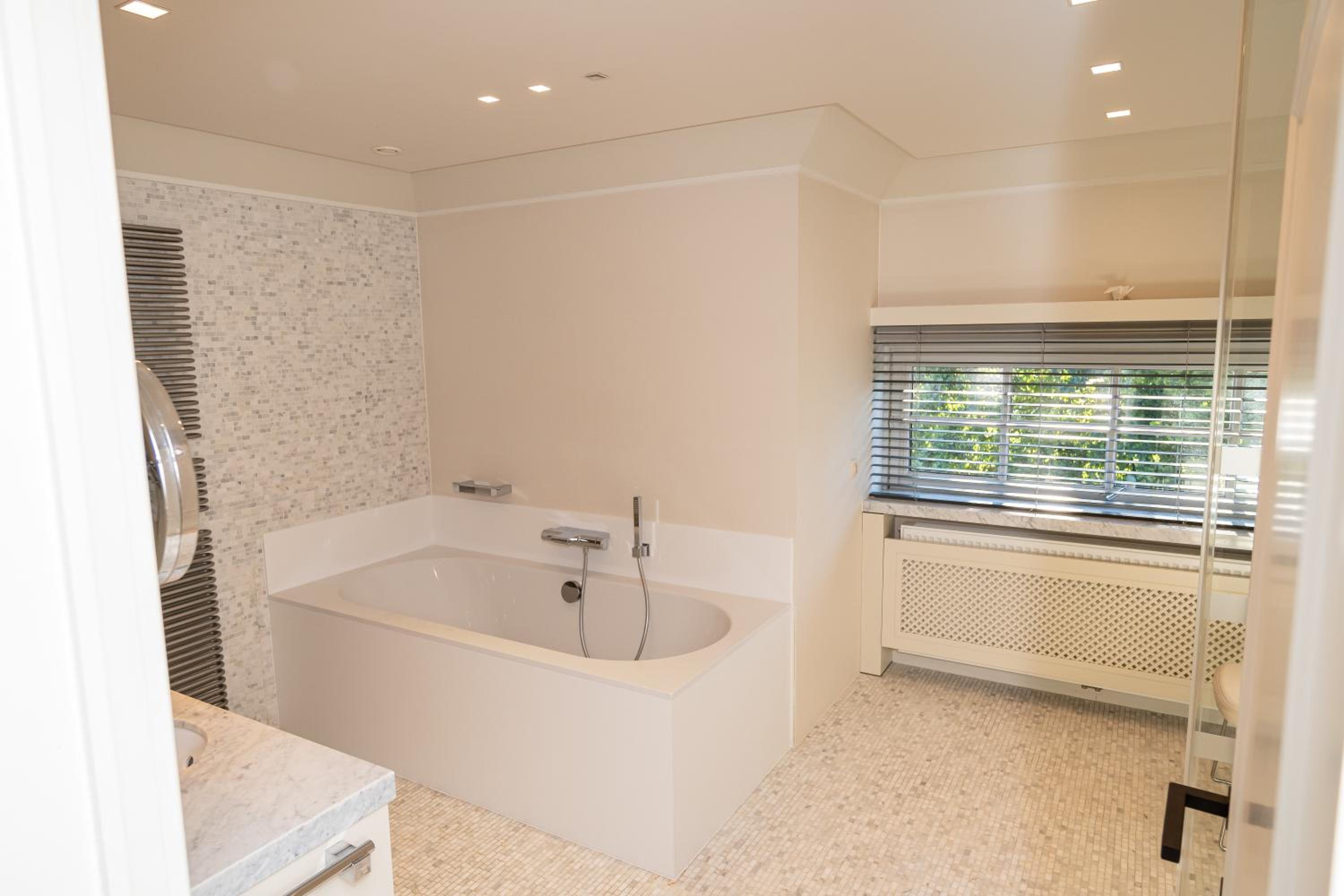 Villa photo 3