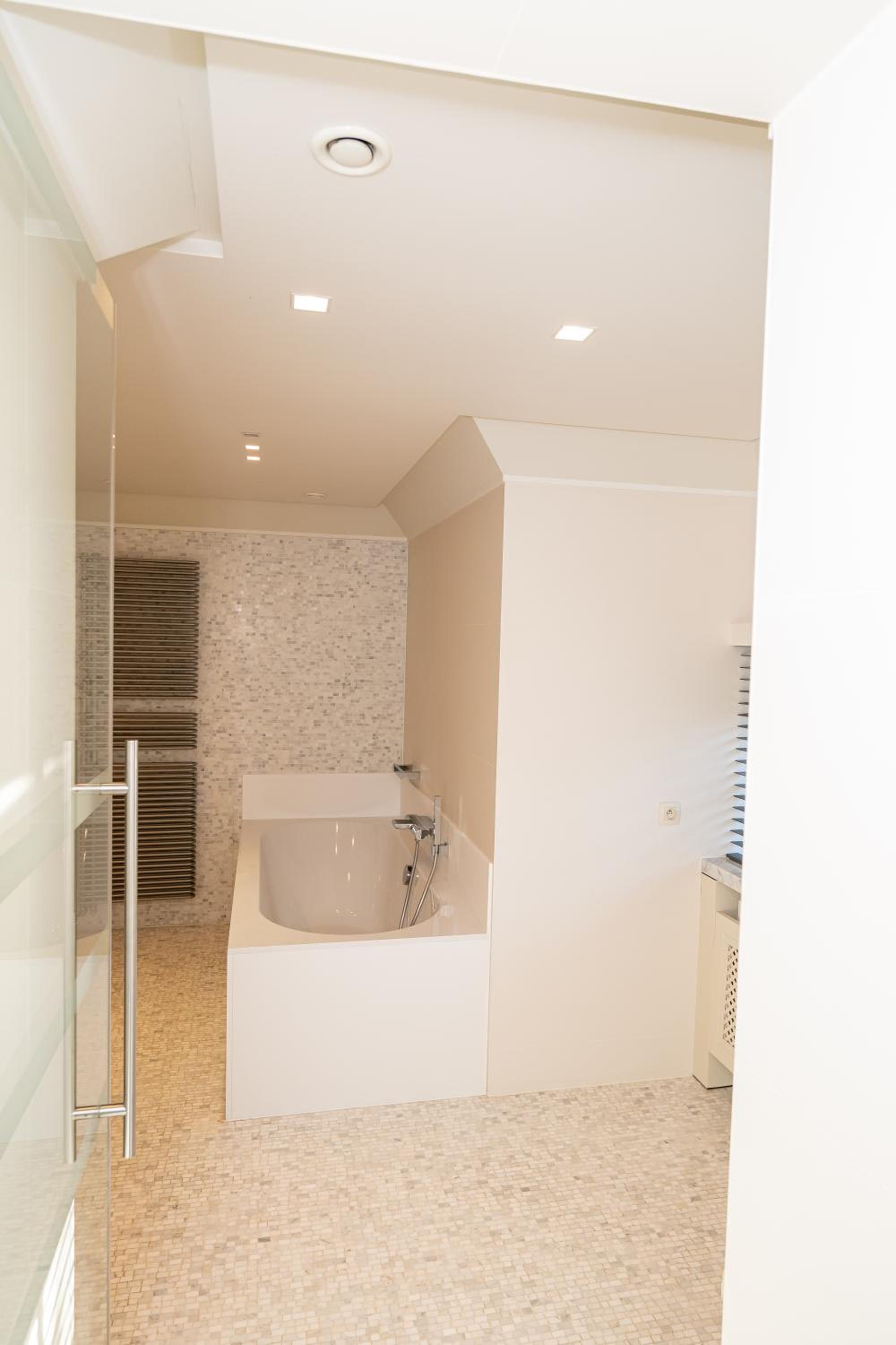 Villa photo 2