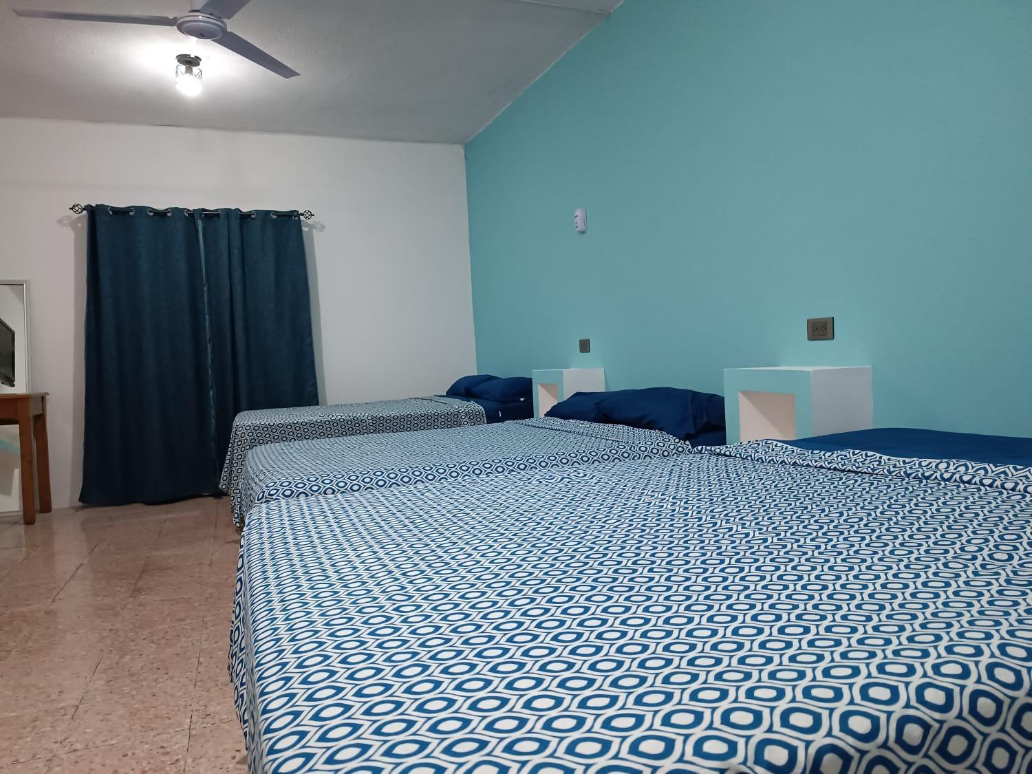 Twin Room with Private Bathroom photo 1