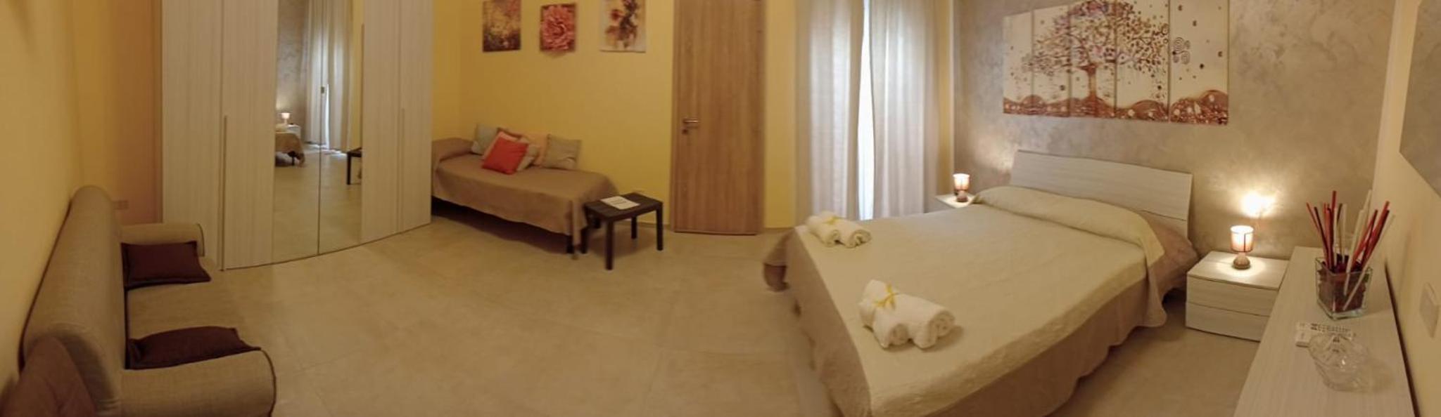 Large Double or Twin Room photo 1