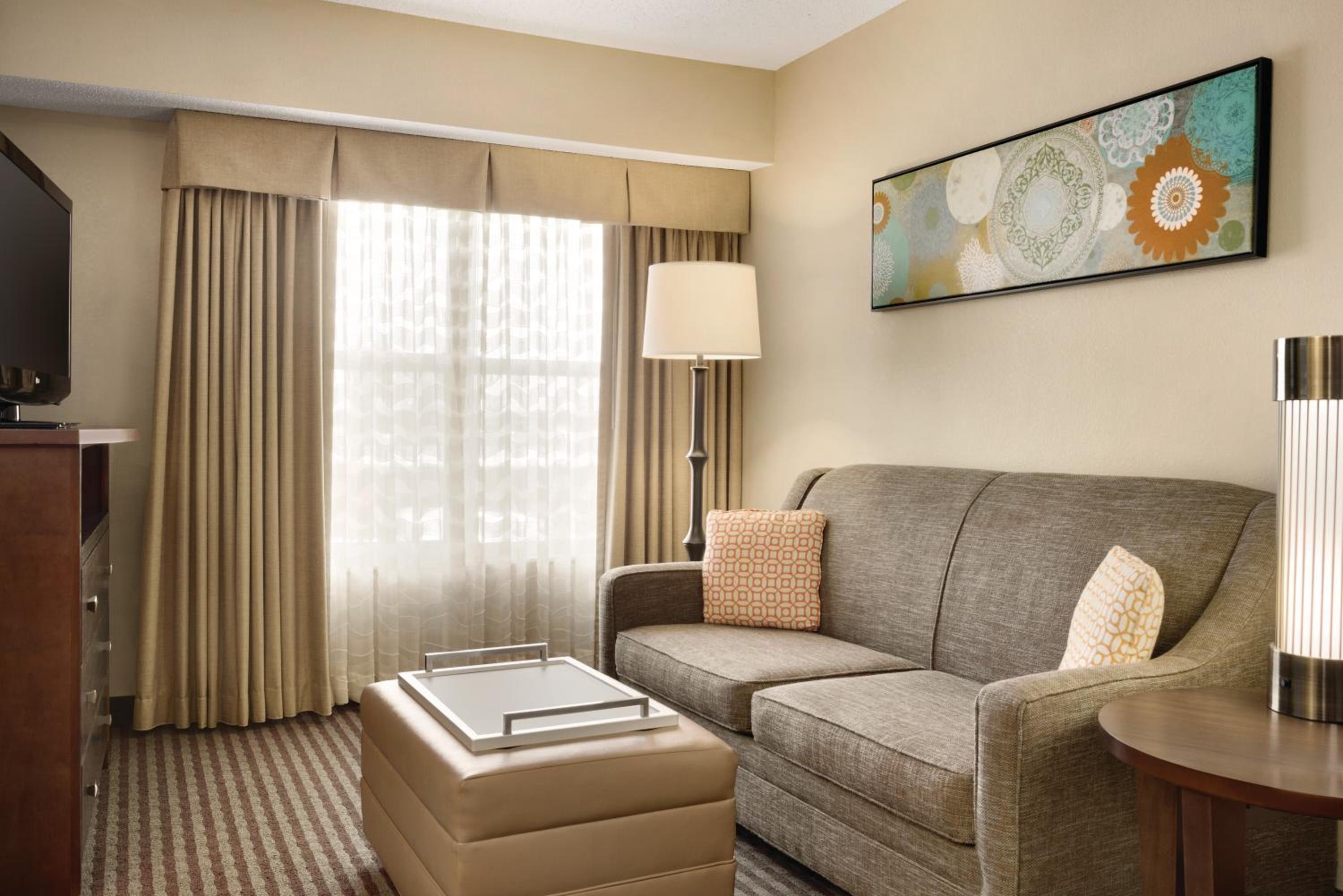 One-Bedroom King Suite - Non-Smoking - Photo 3