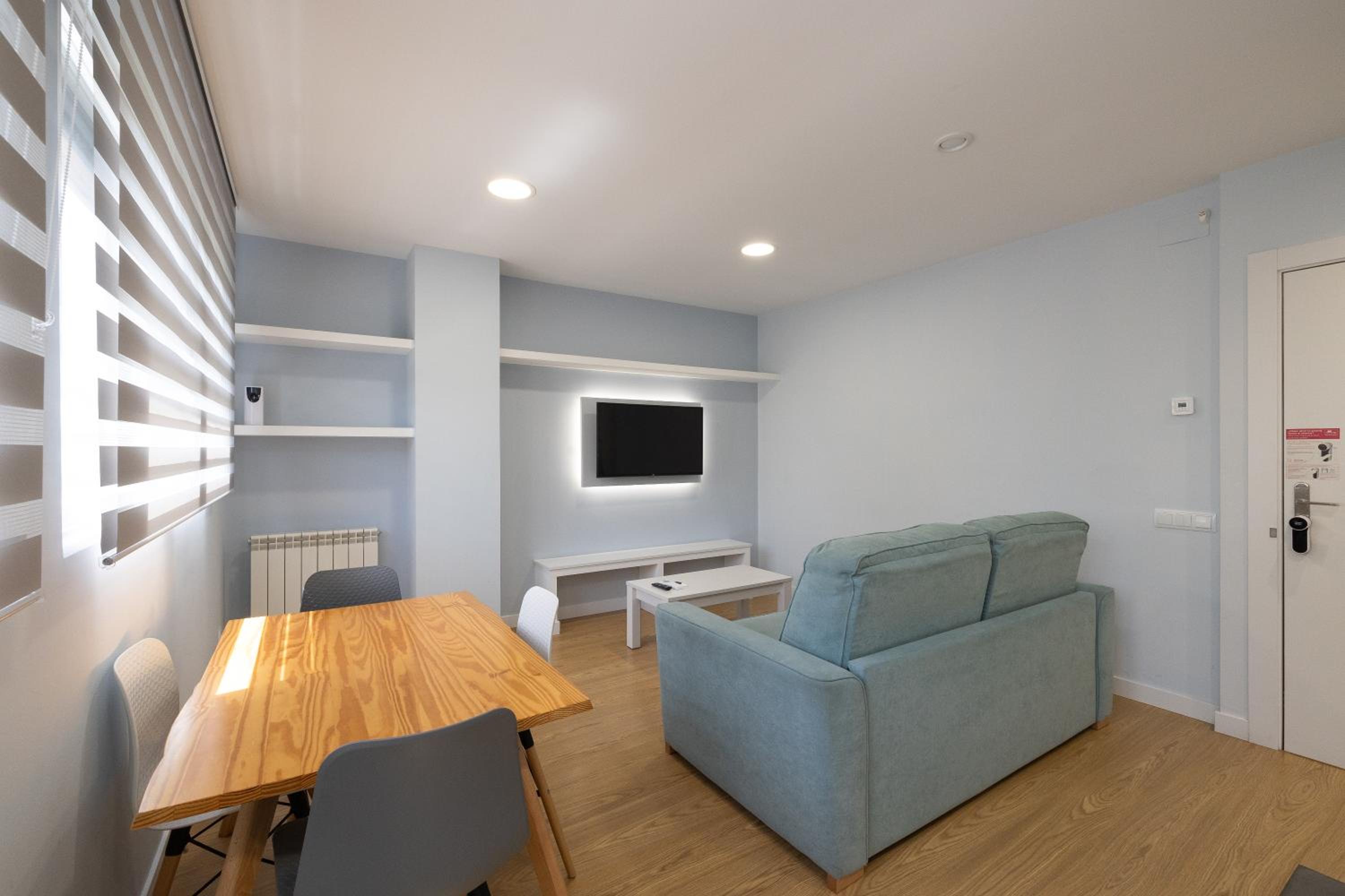 Comfort Apartment photo 2