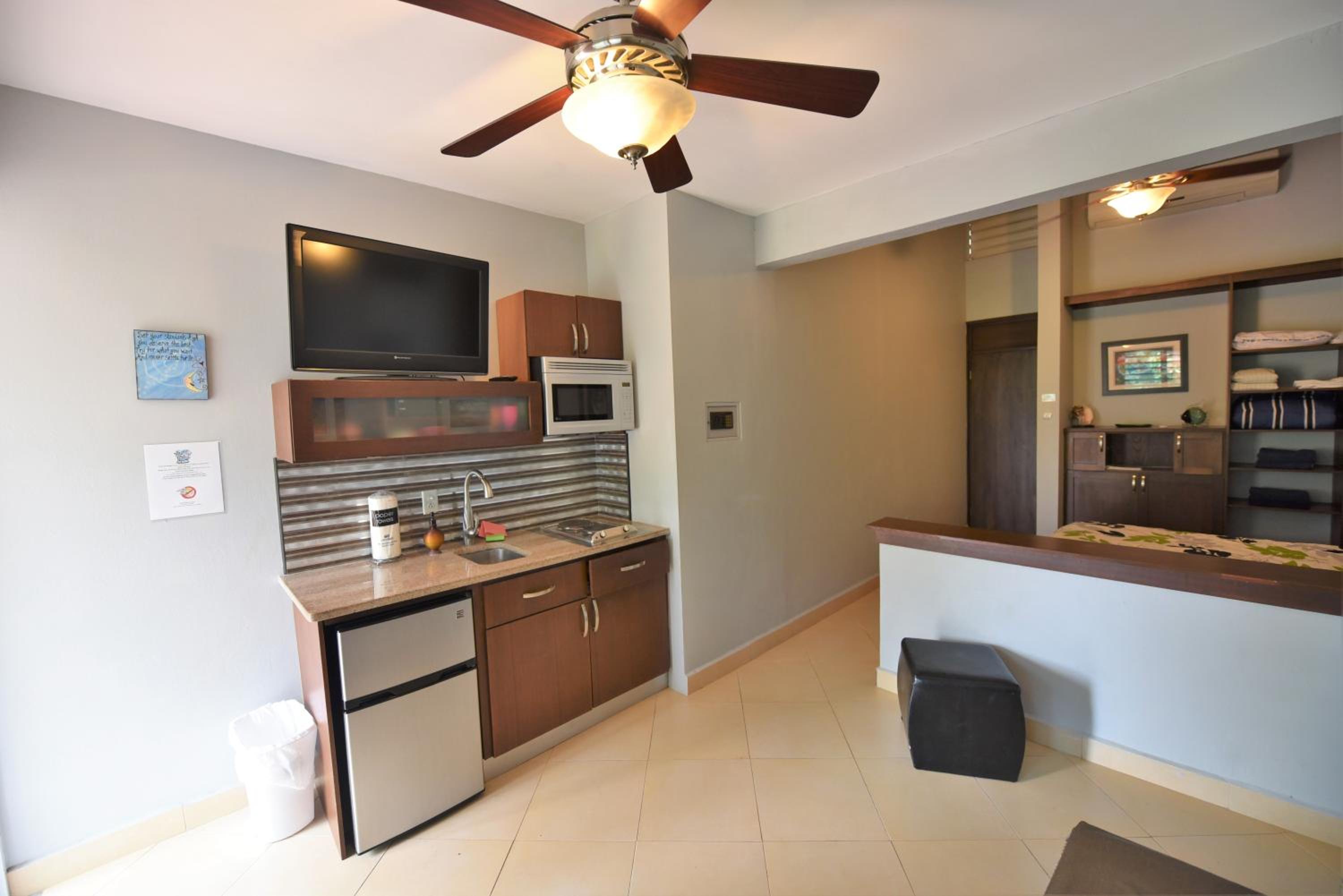 Villa photo 3
