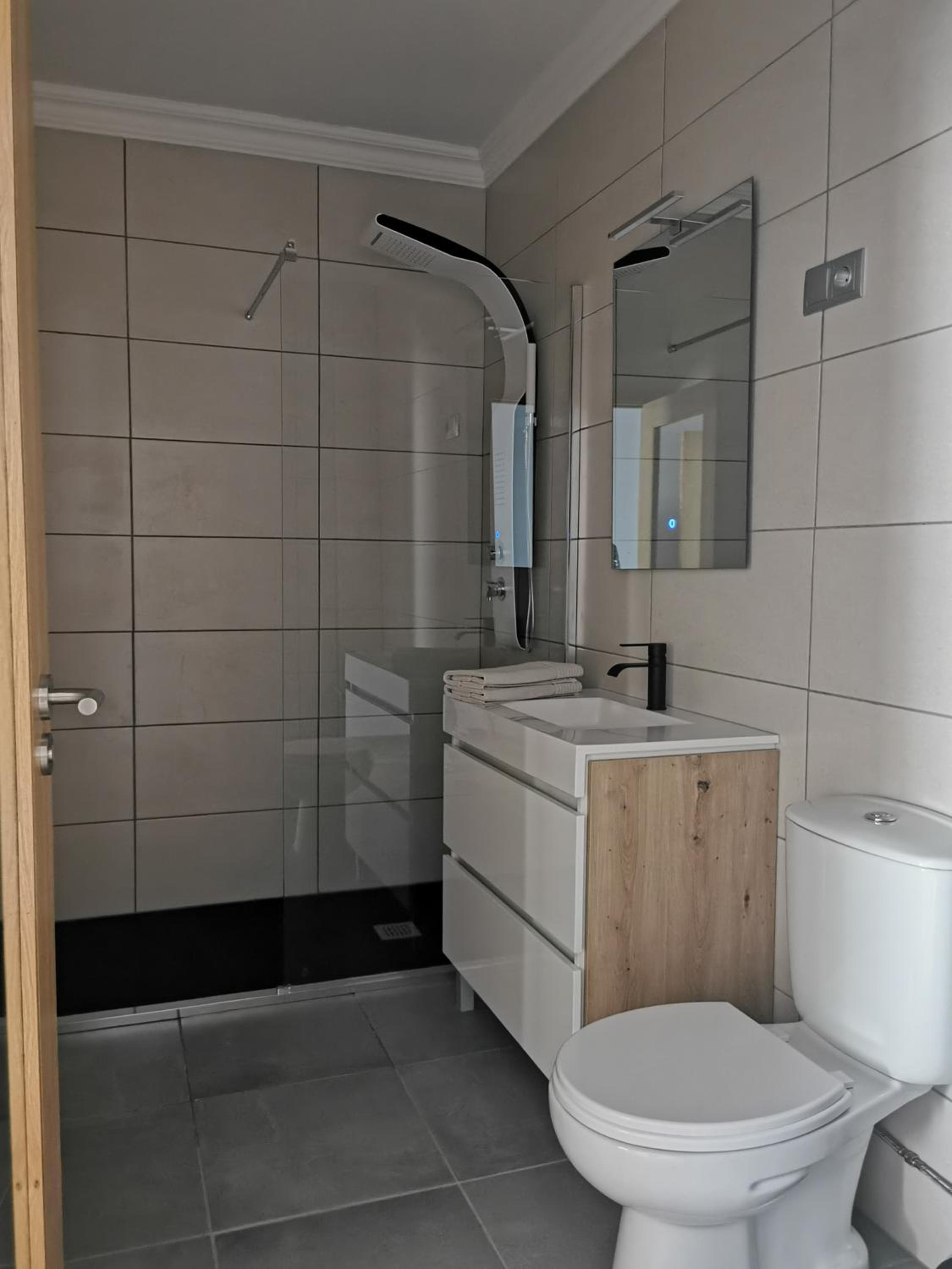 Double Room - Photo 2