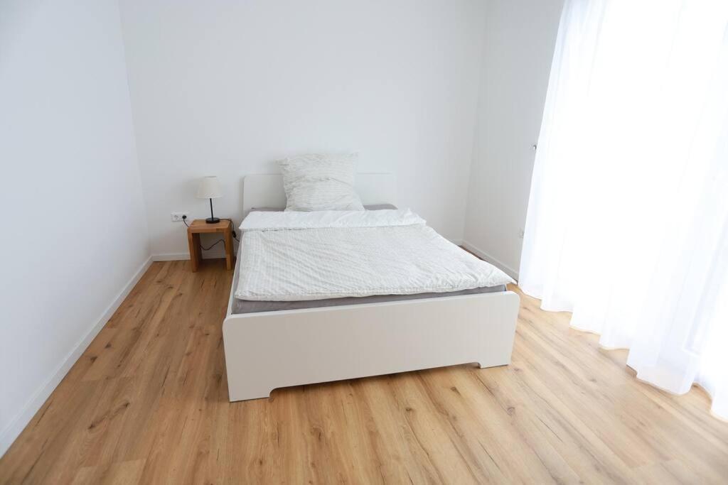 Two-Bedroom Apartment with Balcony photo 3