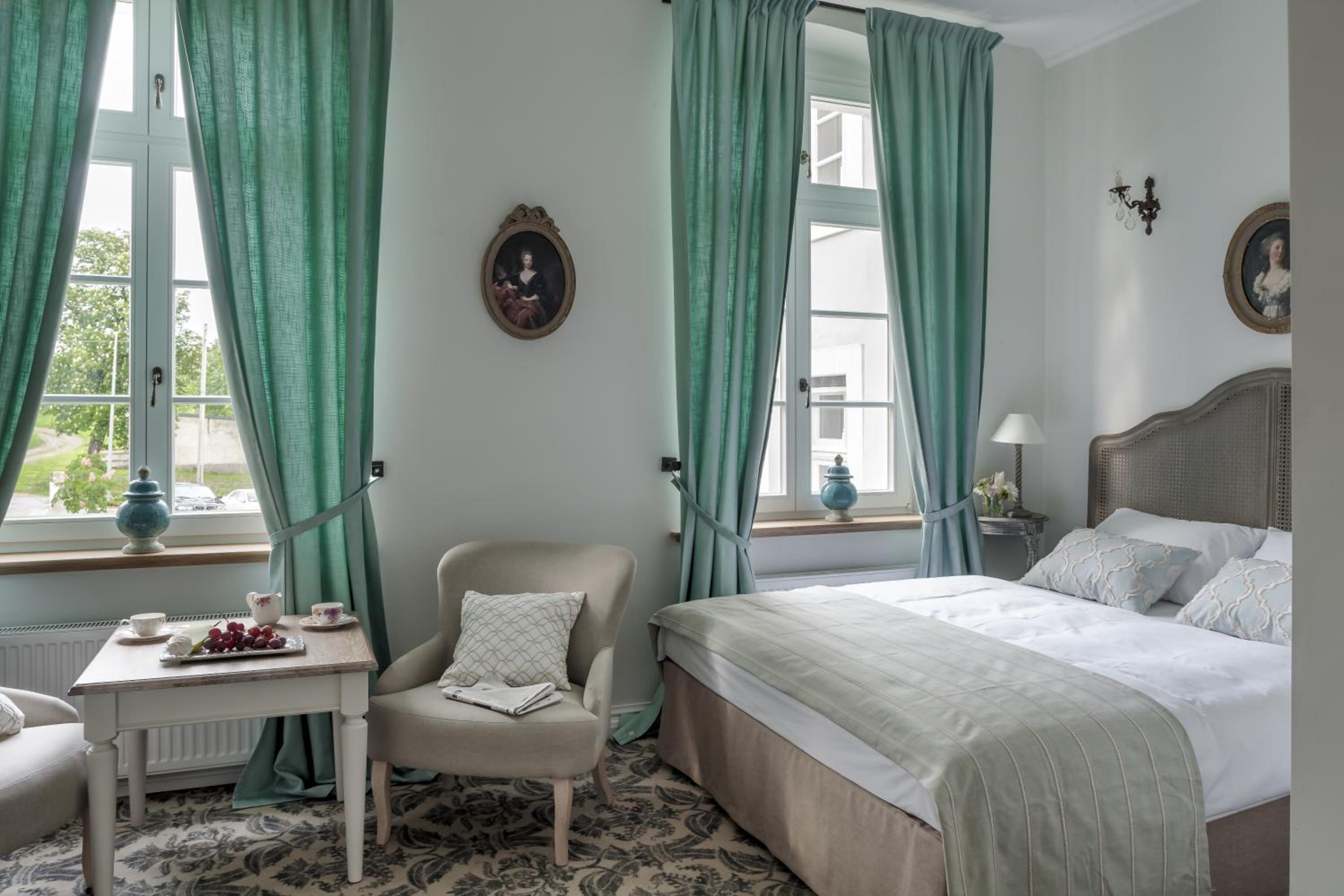 Double or Twin Room - Photo 1