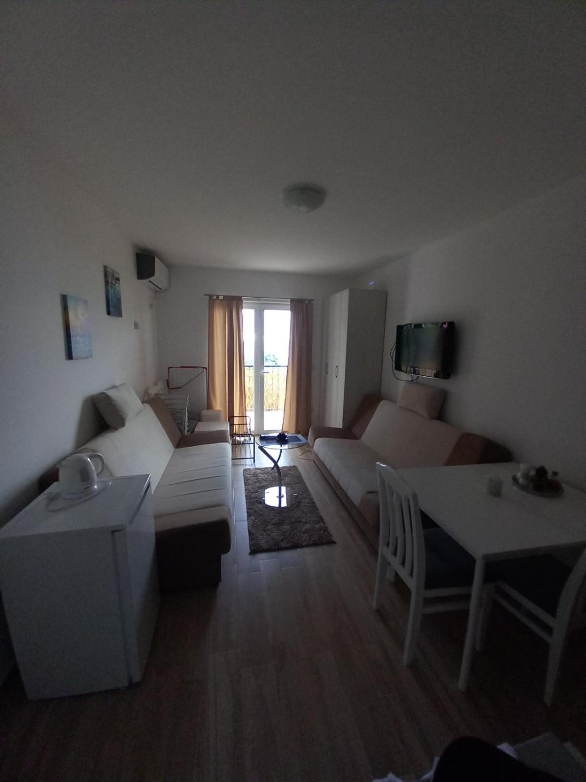Studio Apartment with Sea View