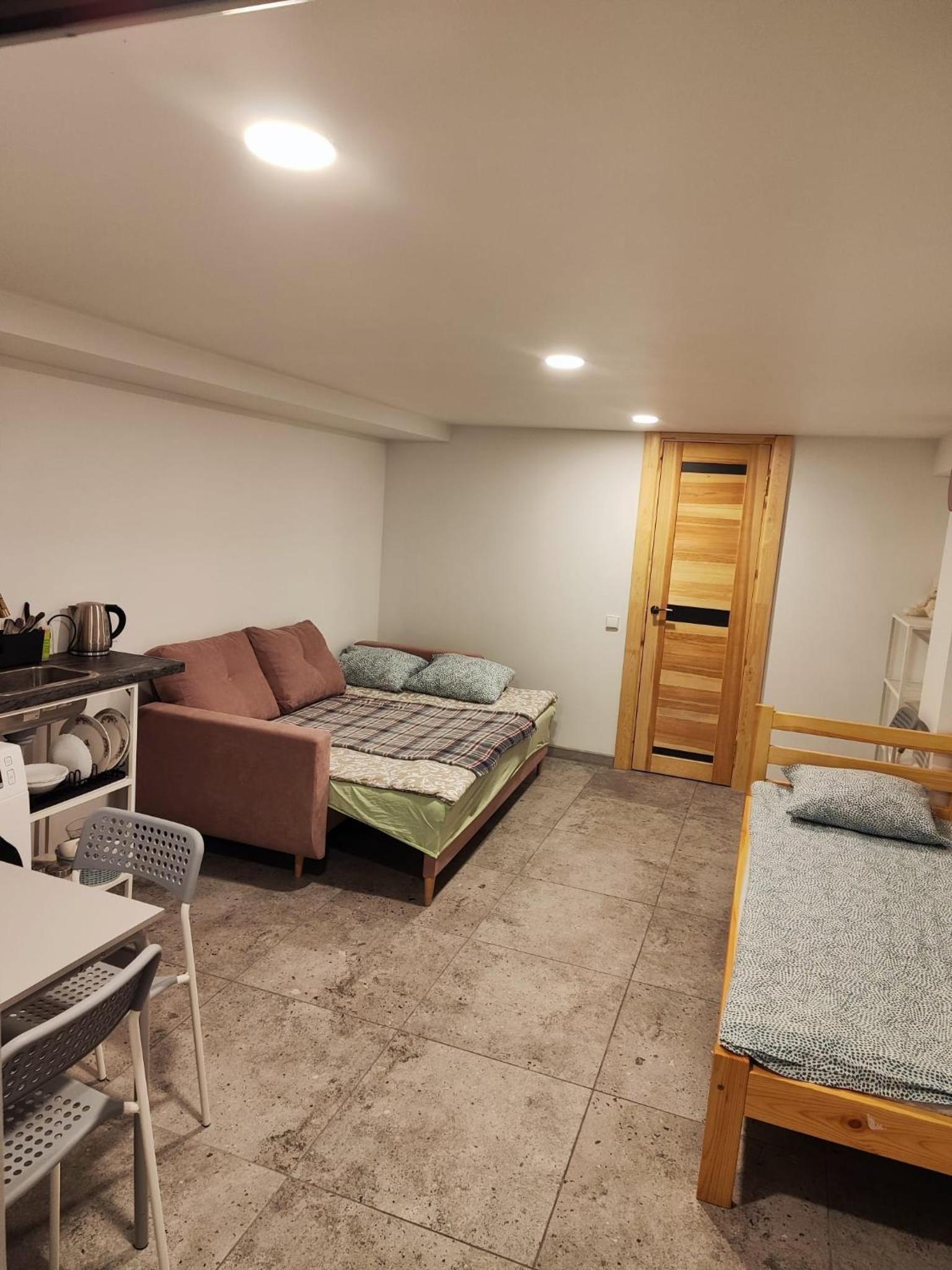 One-Bedroom House photo 1