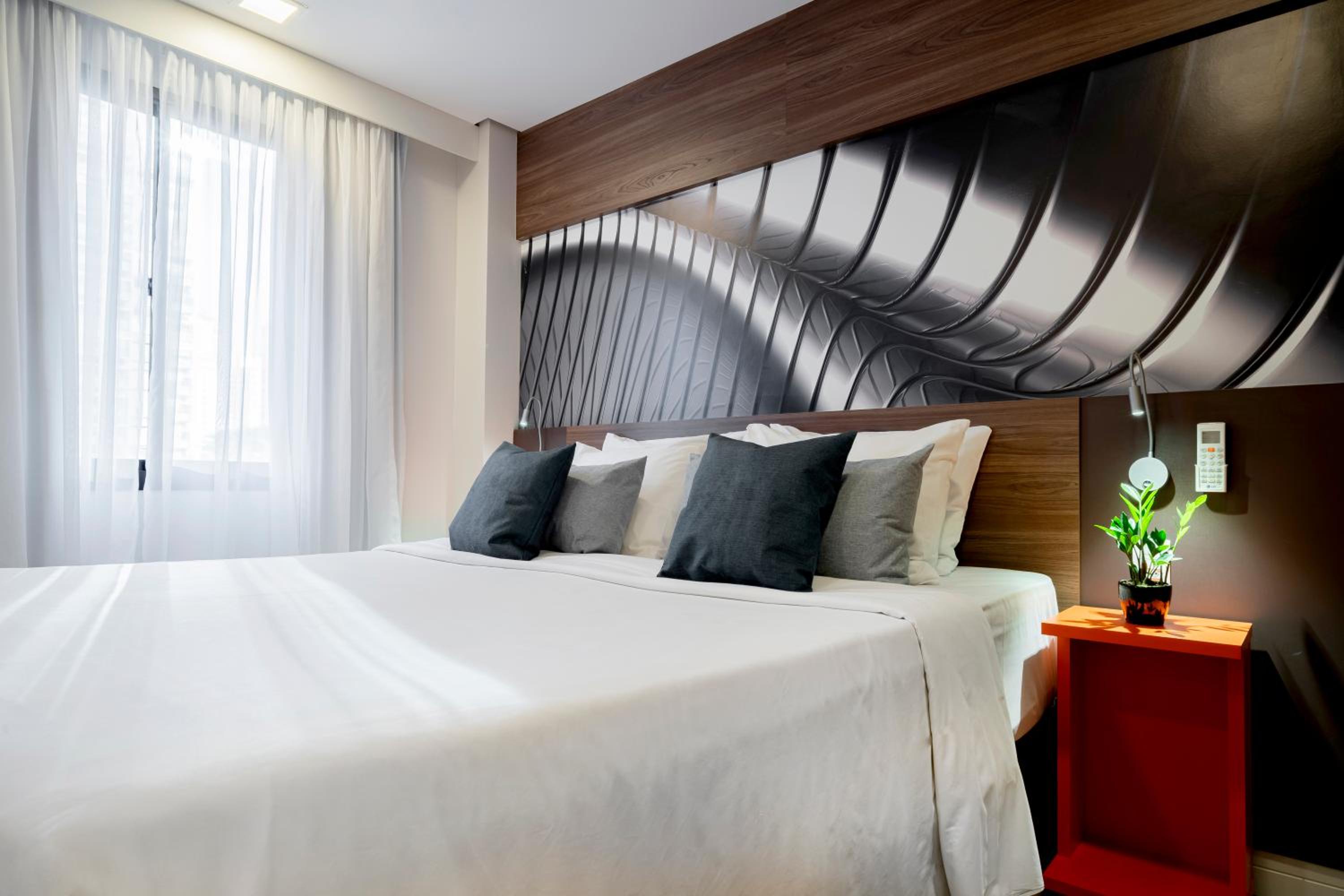 Superior King Room - Photo 16