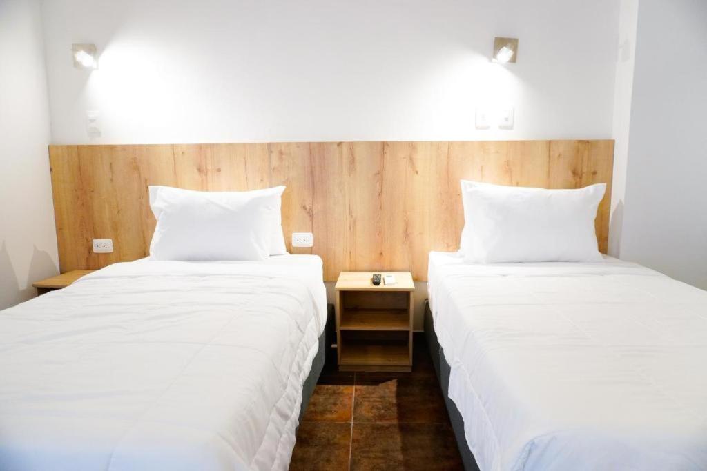 Standard Double Room - Photo 3