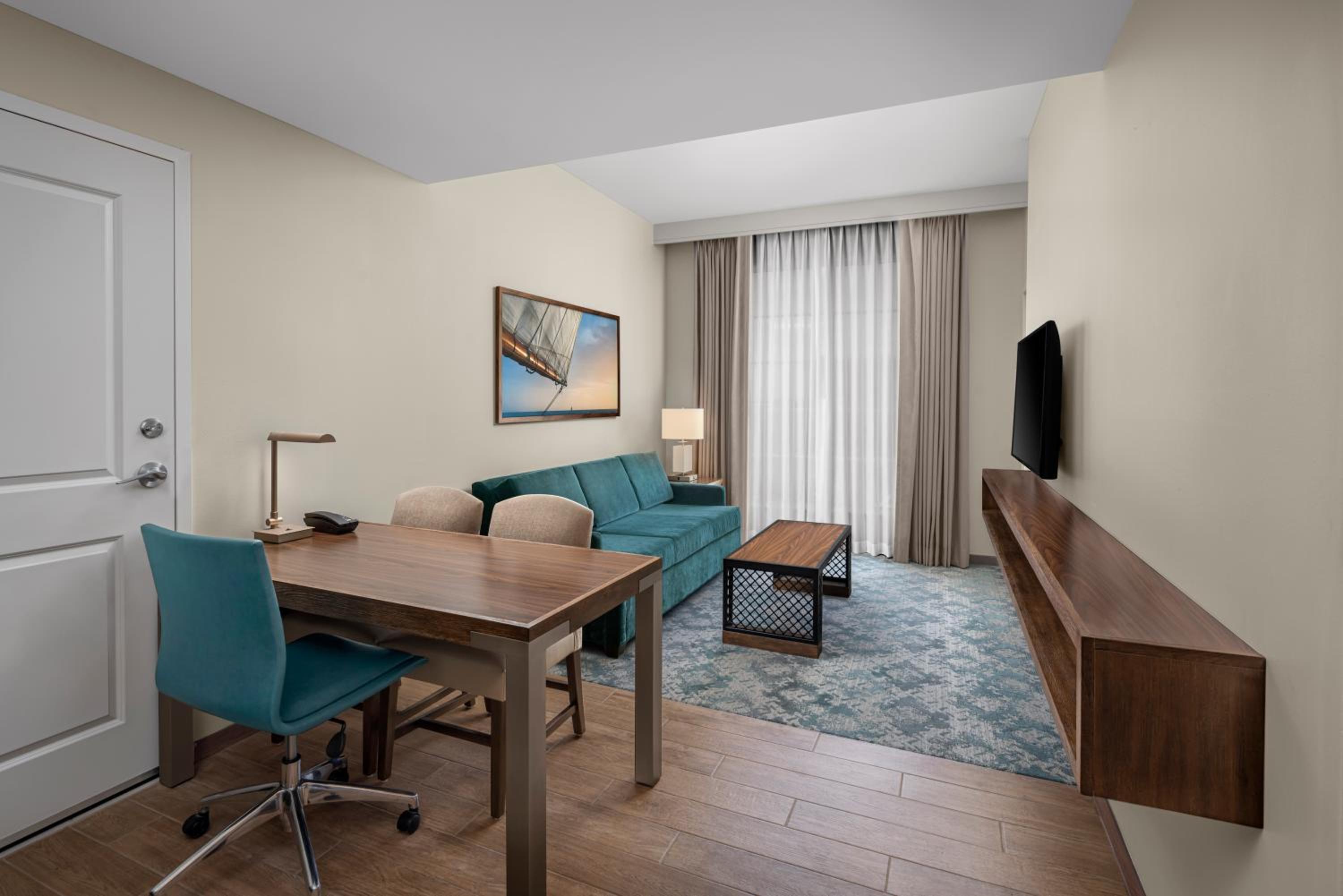 Embassy Suites by Hilton Charleston Harbor Mt. Pleasant, 写真 3