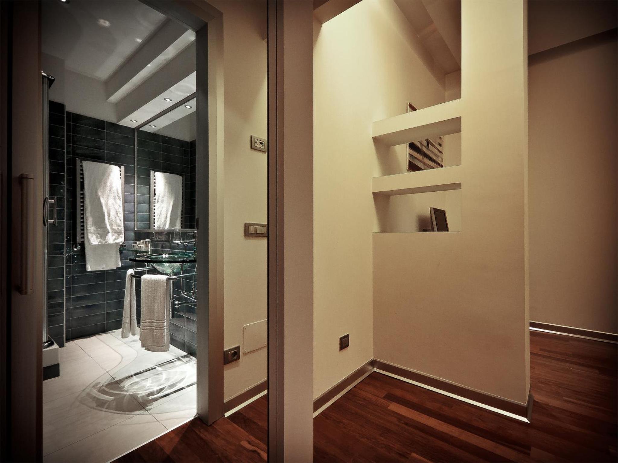 Deluxe Double or Twin Room with Spa Access photo 2