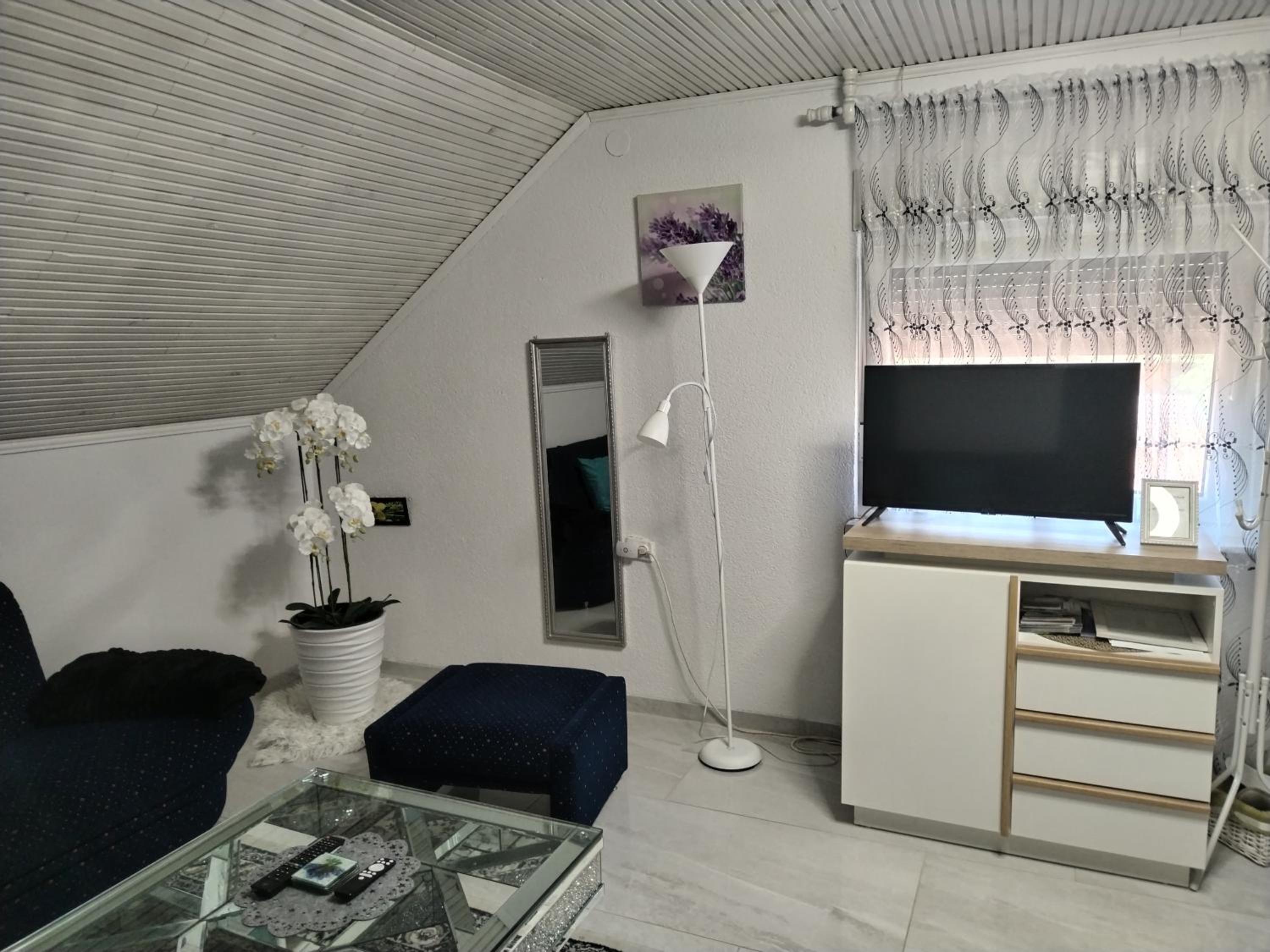 Apartment with Garden View