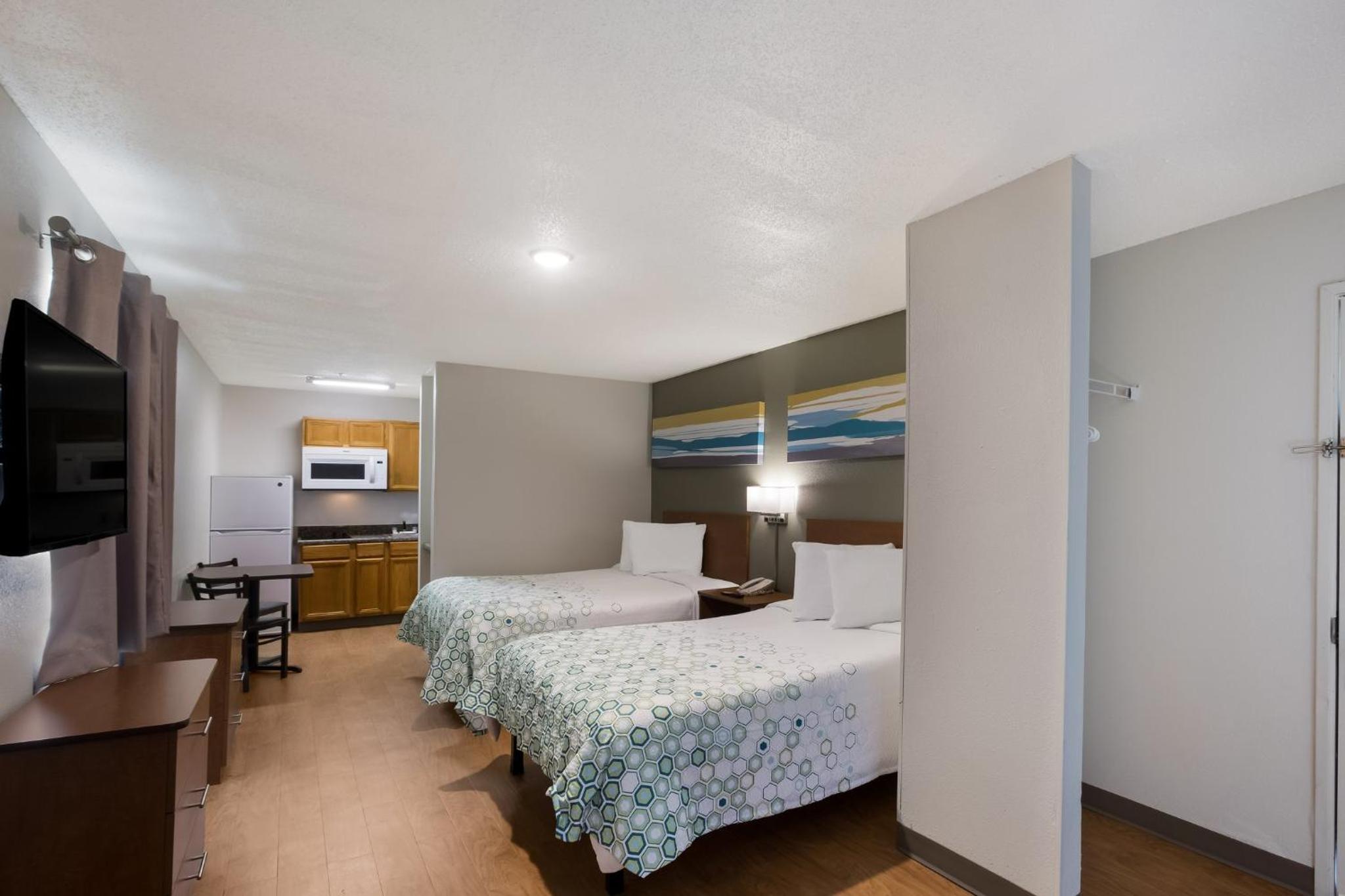 Studio Room with Two Double Beds Larger Room Non-Smoking photo 1