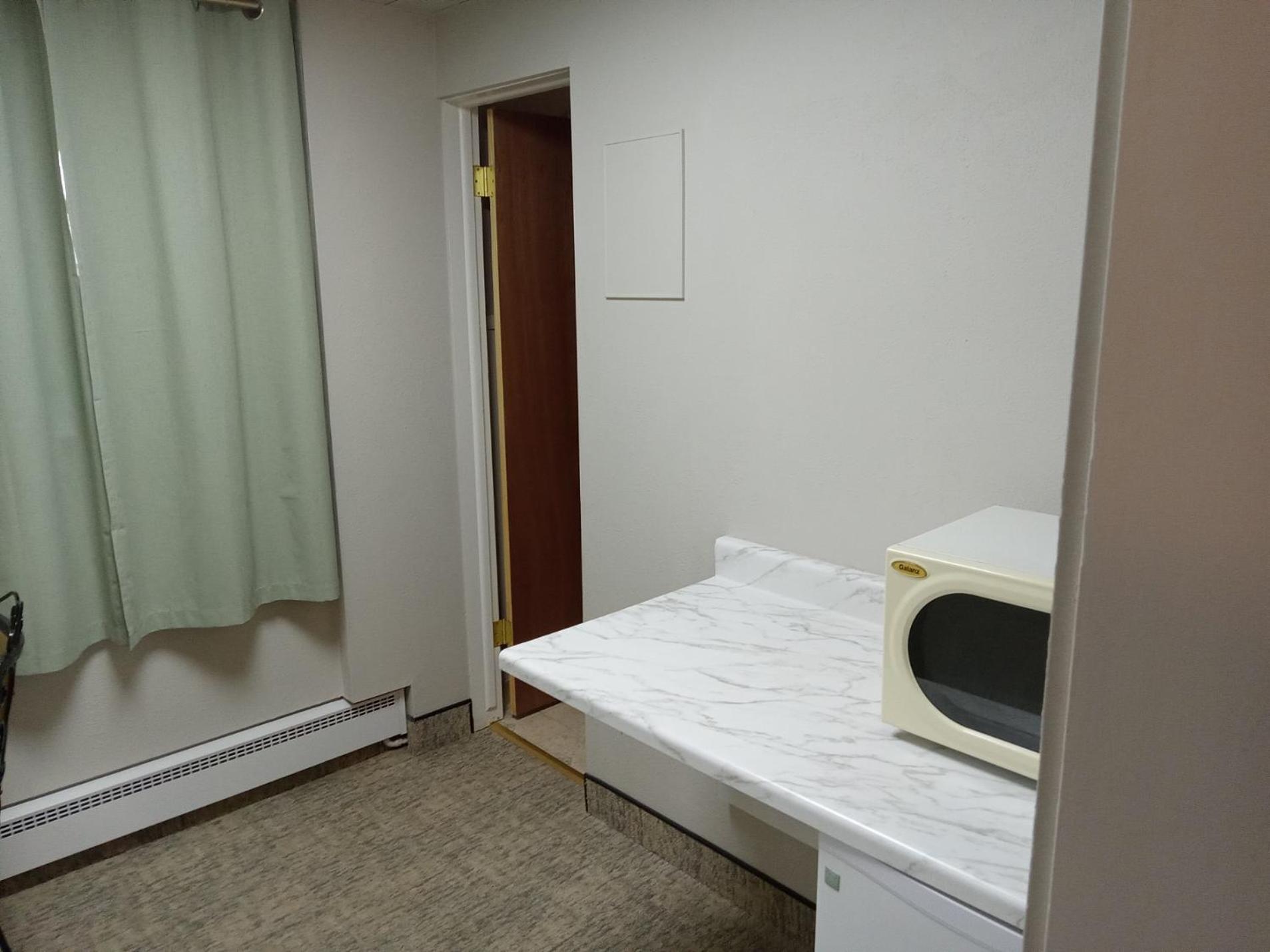 Deluxe Queen Room - Photo 6