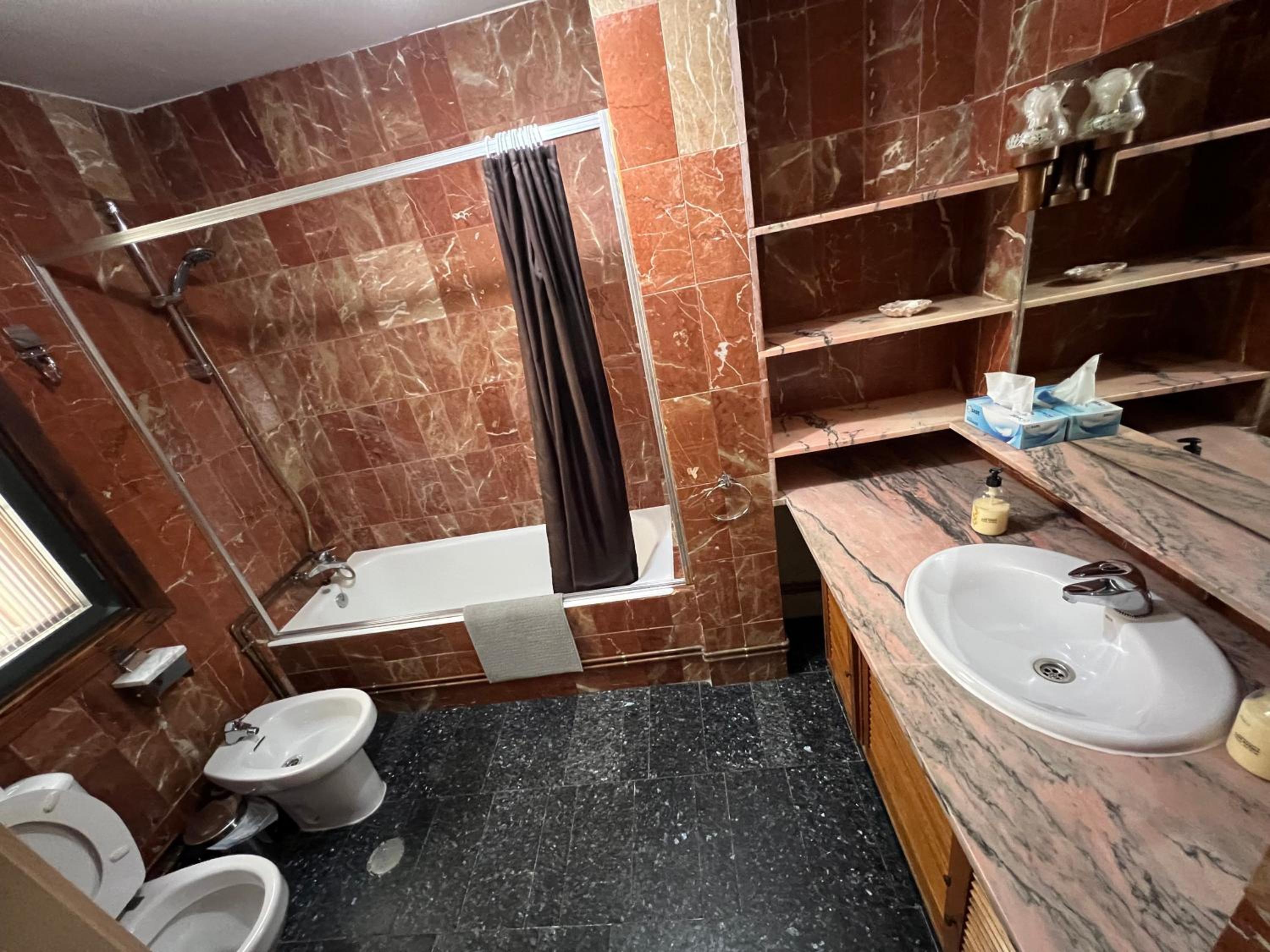 Villa photo 2