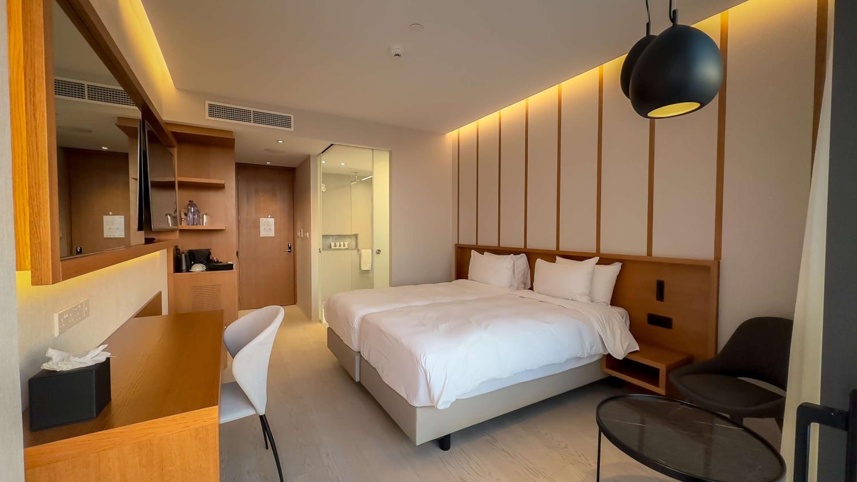Standard Room with Balcony - Photo 1