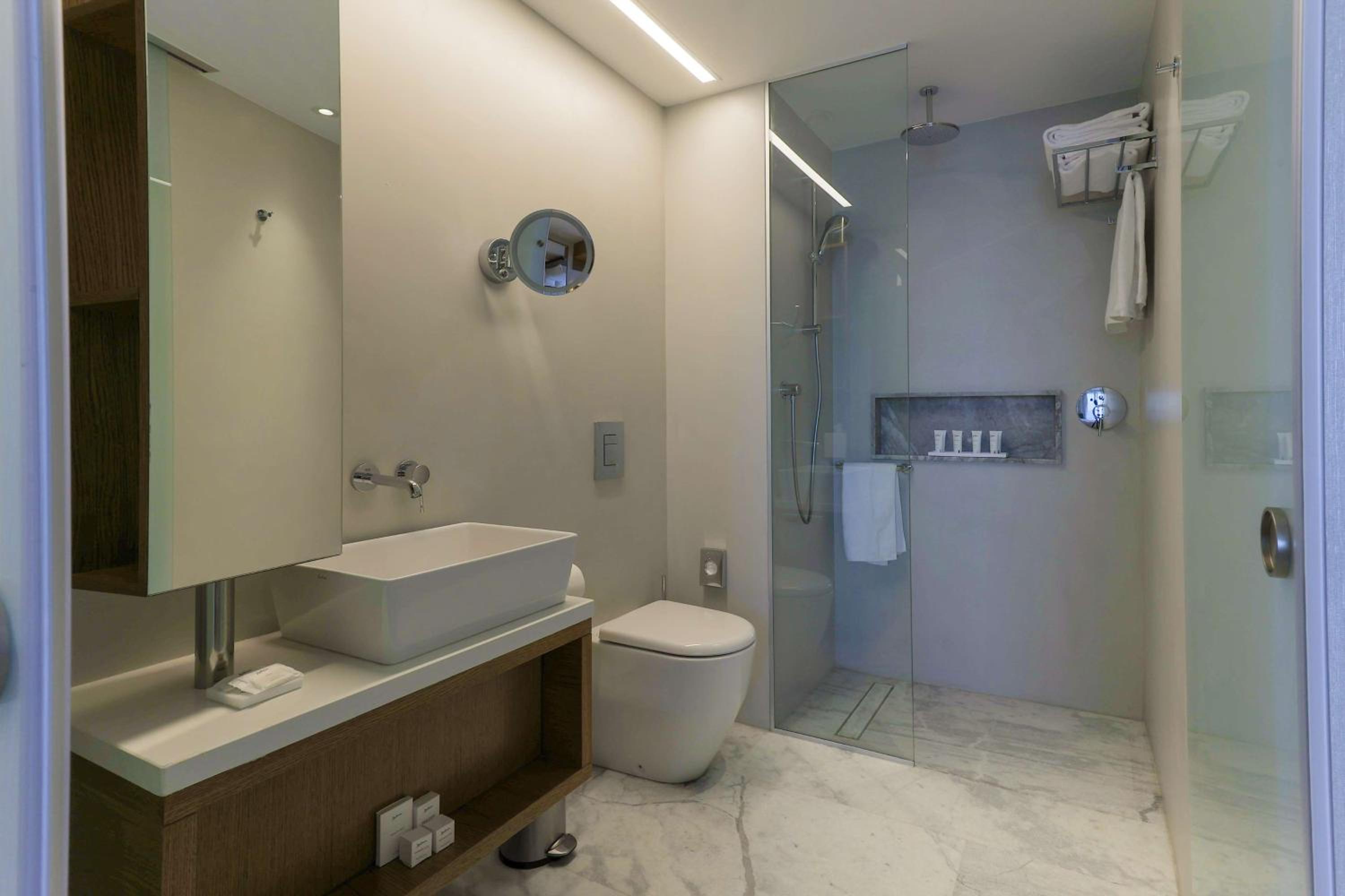 Standard Room with Balcony and Sea view - Photo 3