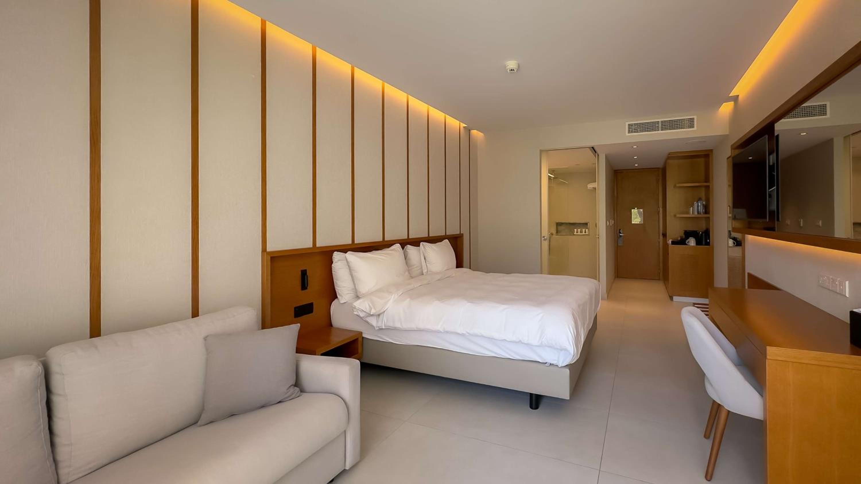 Garden Suite with Terrace and Sea View - Photo 1
