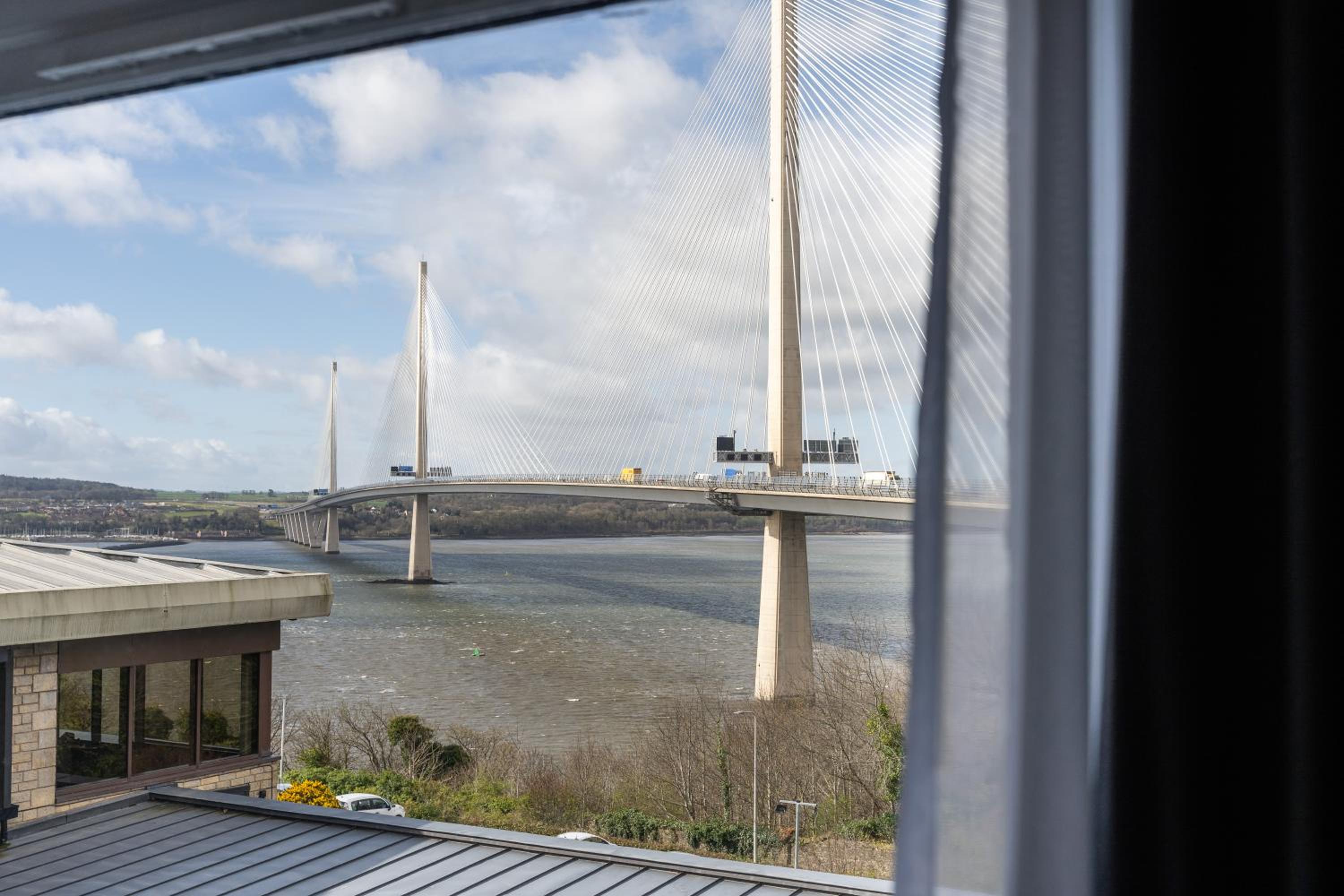 King Room with View - Photo 6