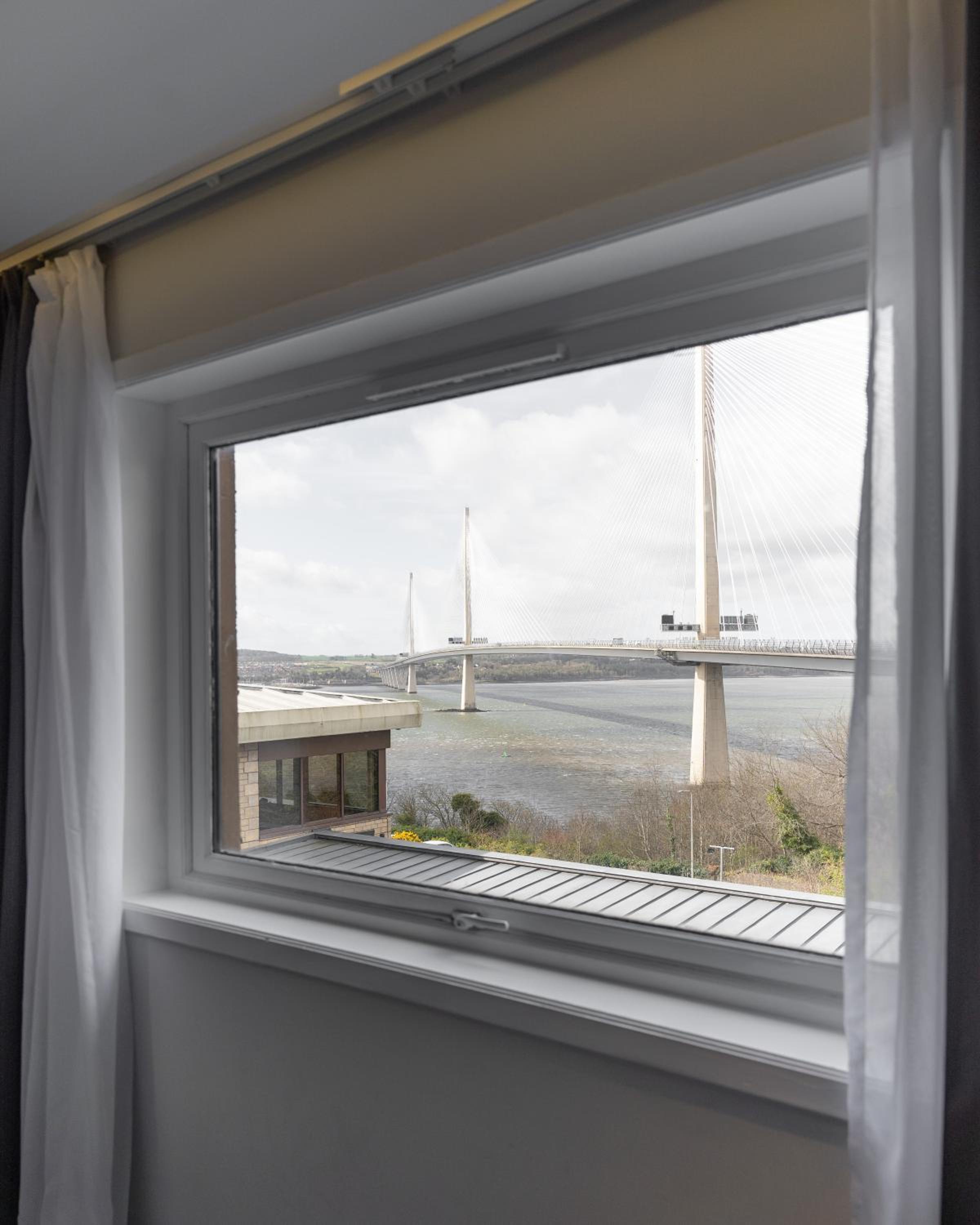 King Room with View - Photo 5