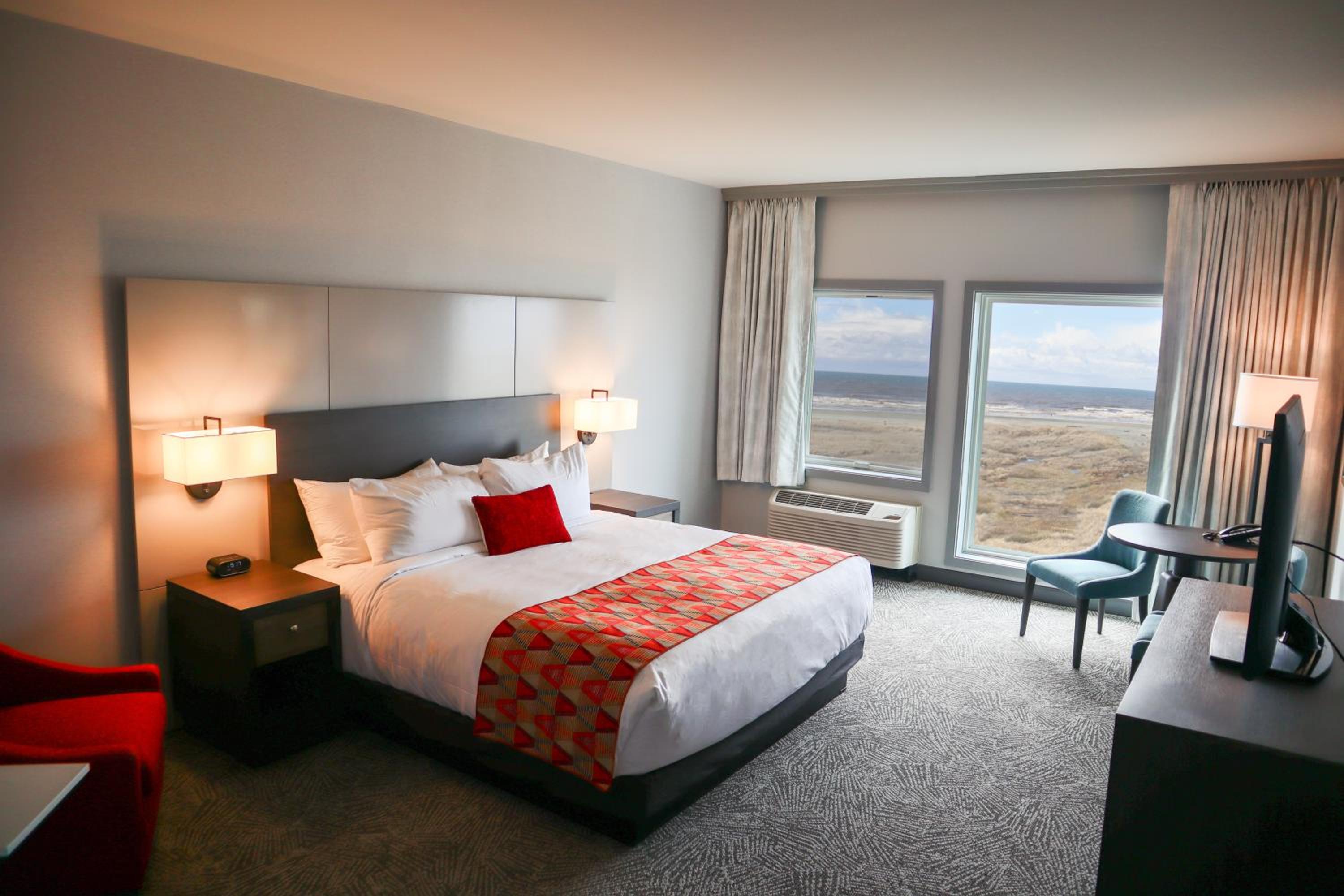 Deluxe King Room photo 2