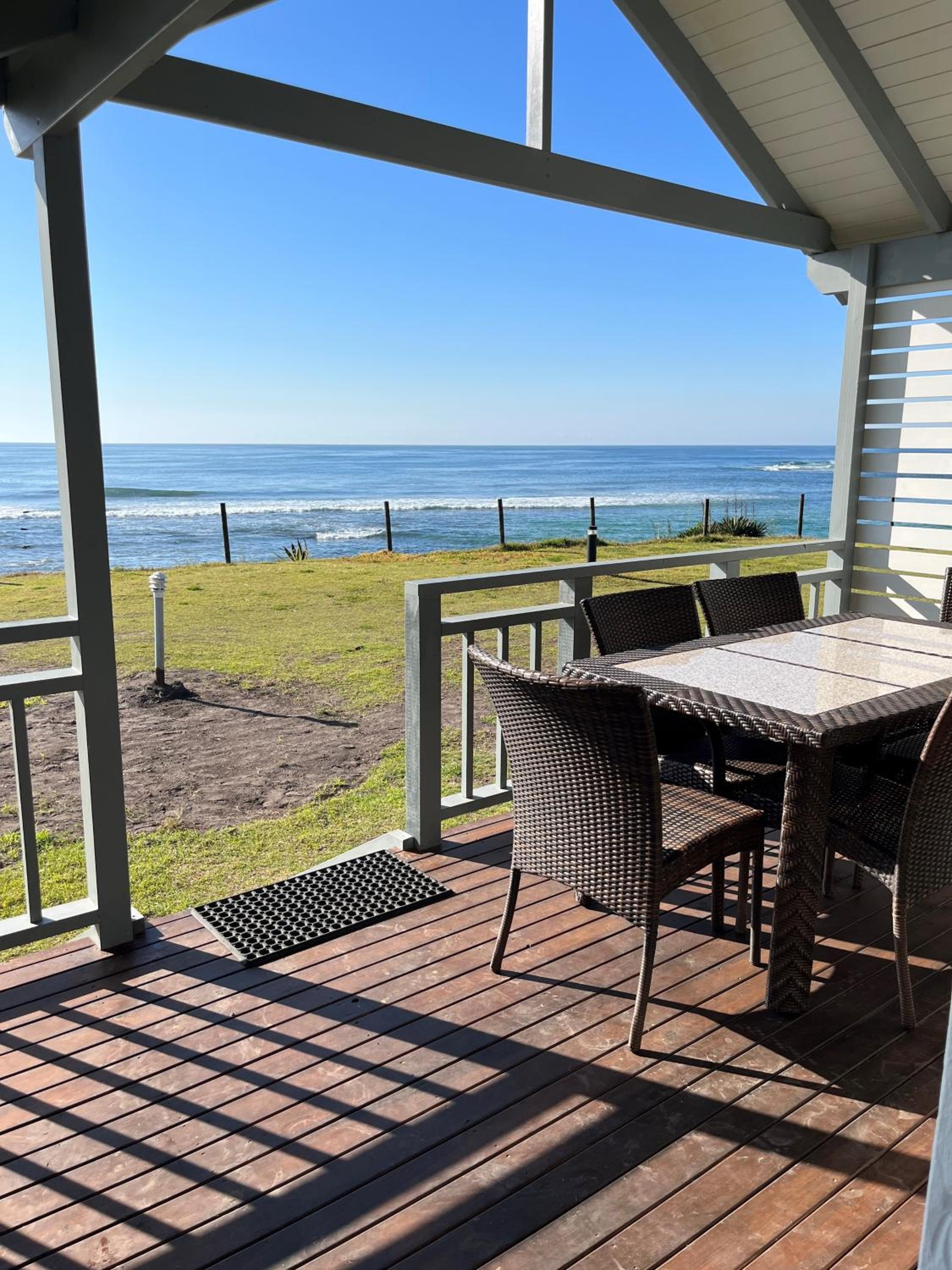 Two Bedroom Beachfront Cabin  photo 2