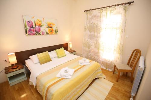Standard Two-Bedroom Apartment with Terrace and Sea View (5 Adults) photo 1