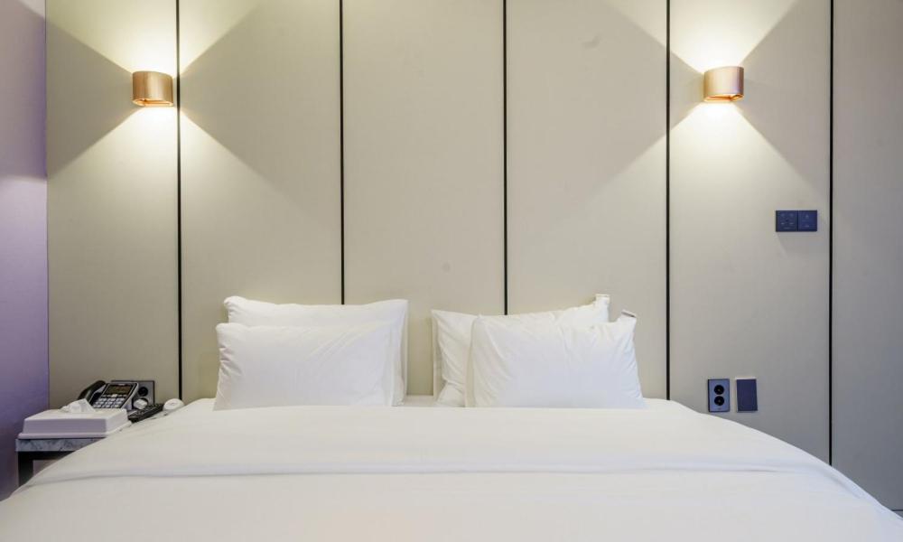 Standard Double Room photo 3