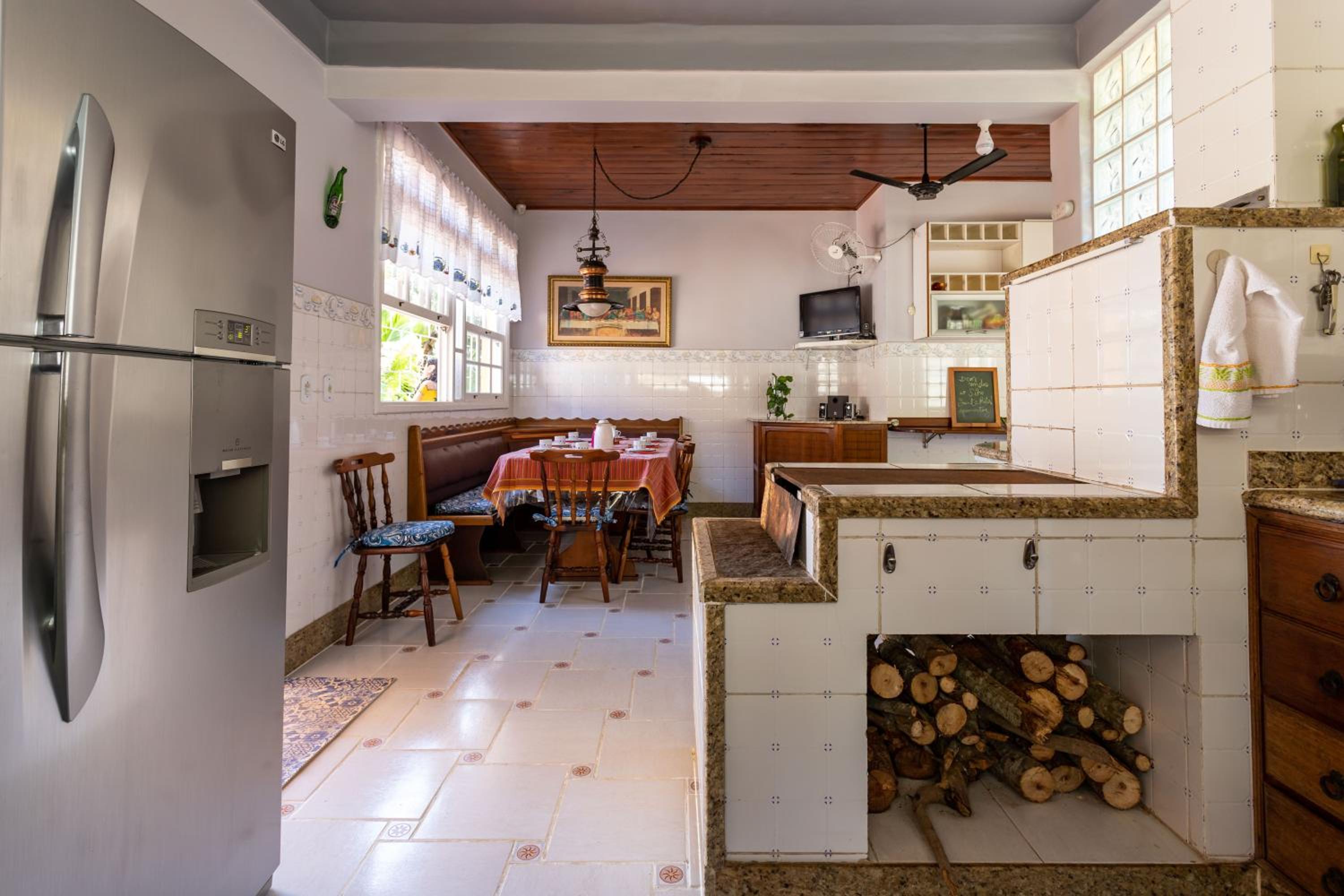 Four-Bedroom Holiday Home photo 3