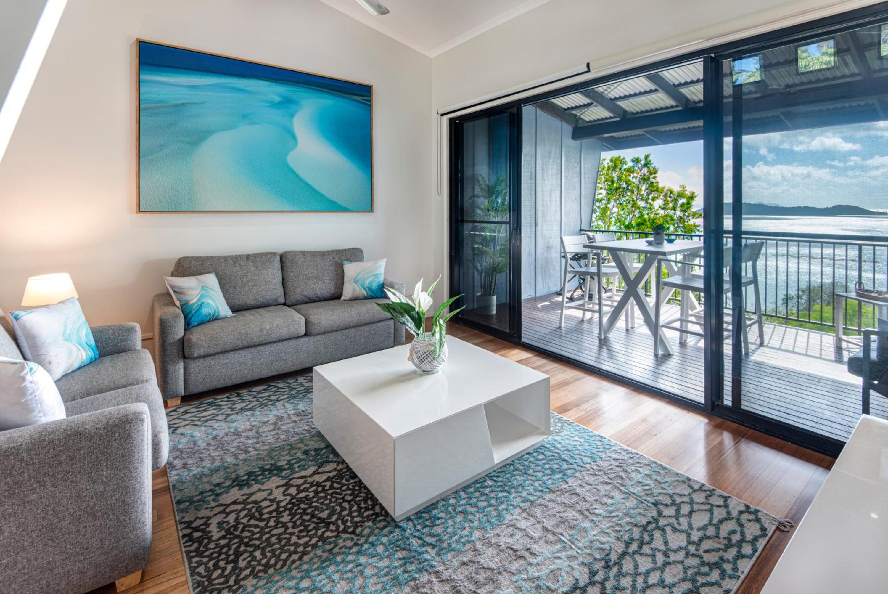 2 bedroom Seaview - Apartment 7 photo 1