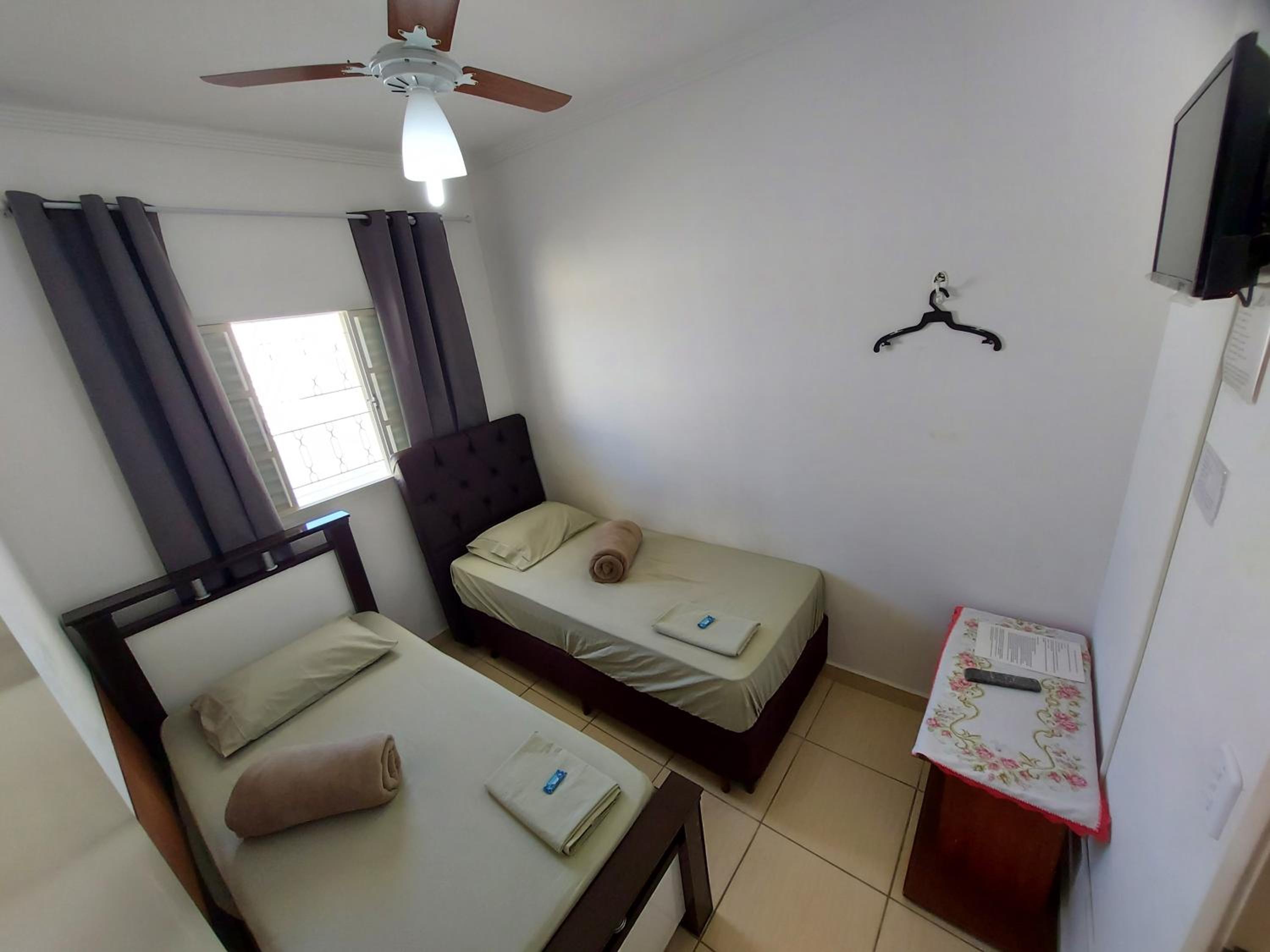 Standard Twin Room photo 1