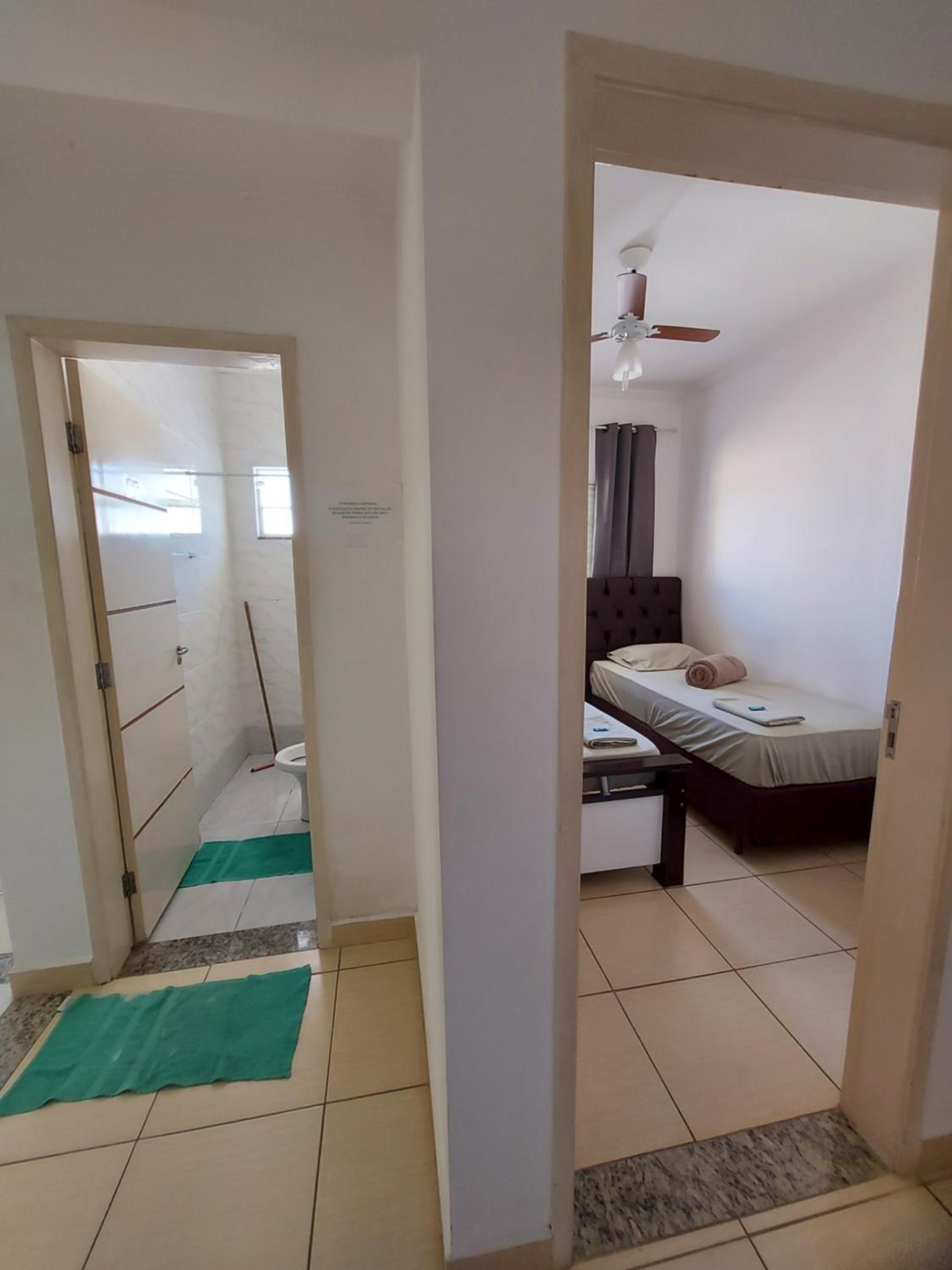 Standard Twin Room photo 3