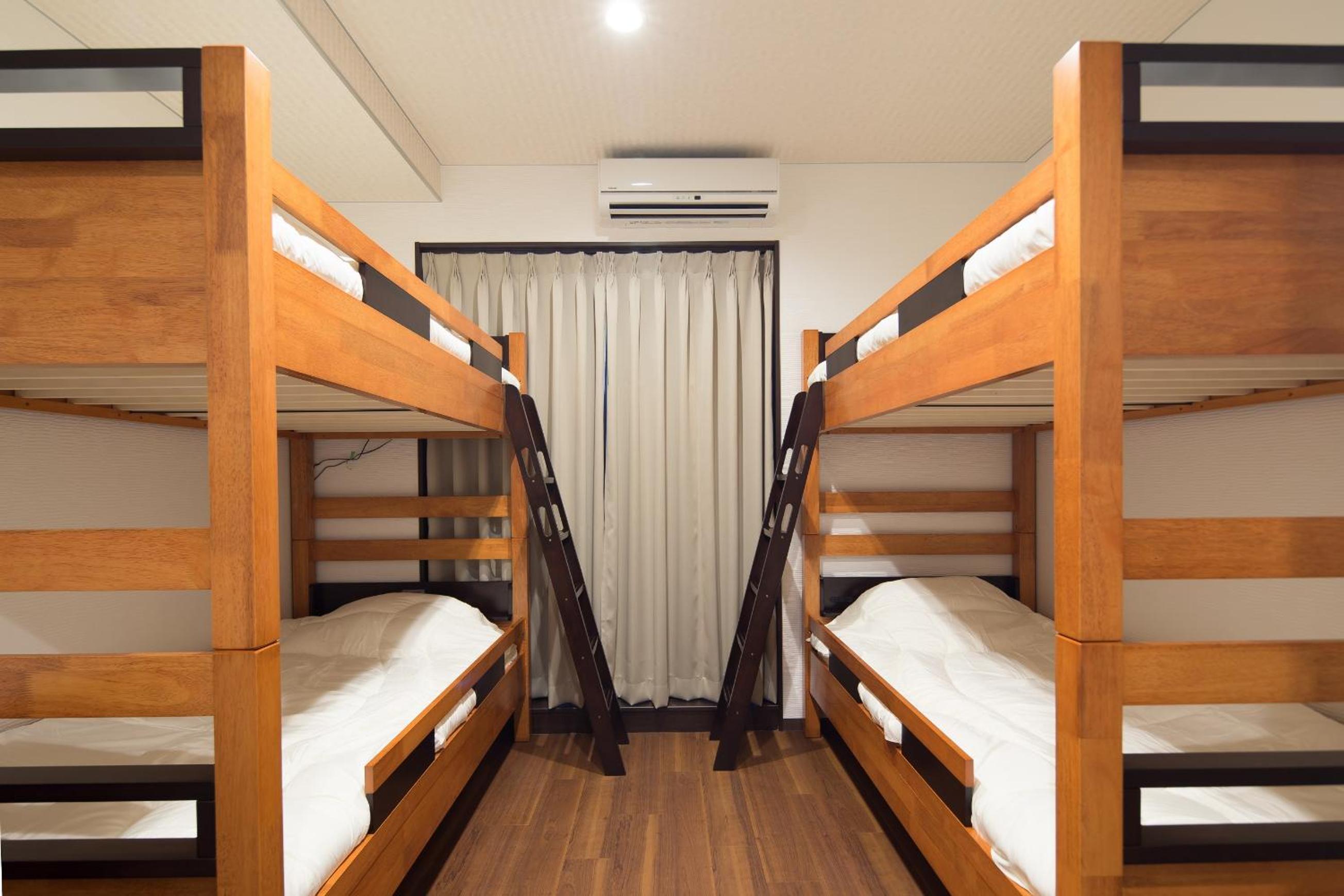 Quadruple Room with Bathroom photo 1