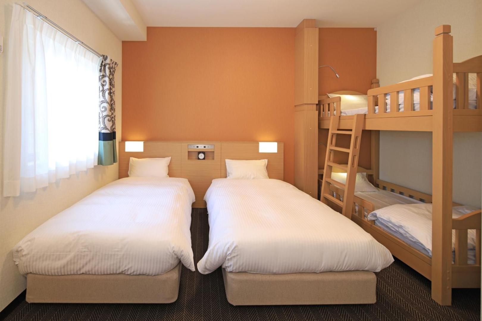 Quadruple Room - Non-Smoking photo 1