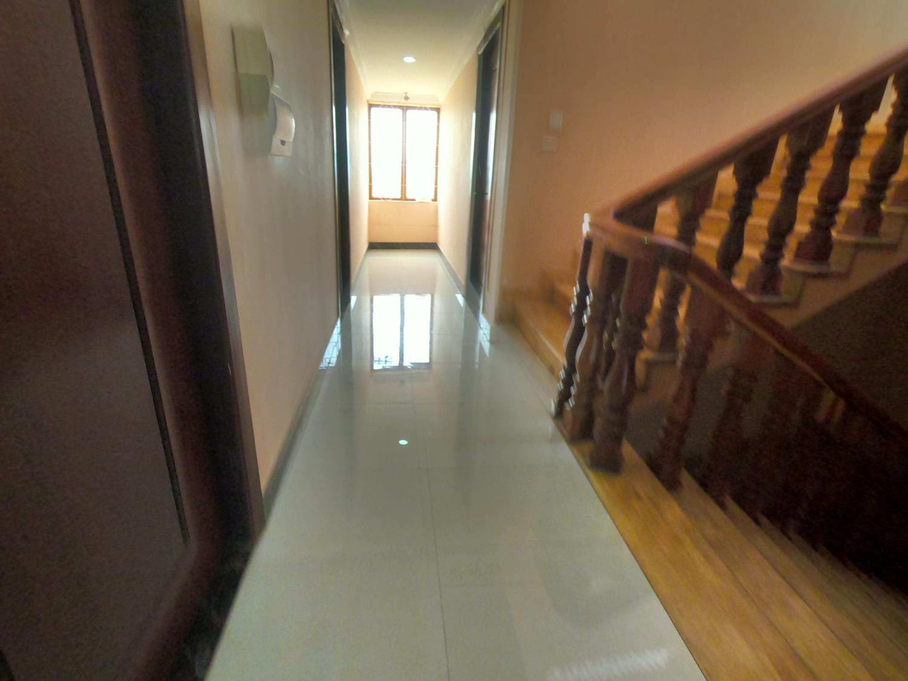 Double Room - Photo 10