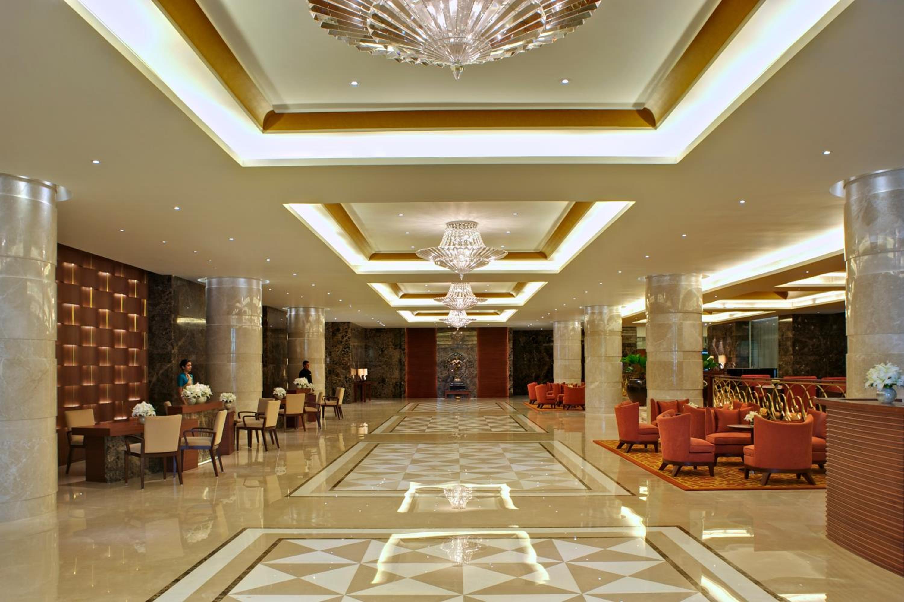 Grande Luxury Suite With Club Access & Airport Pickup