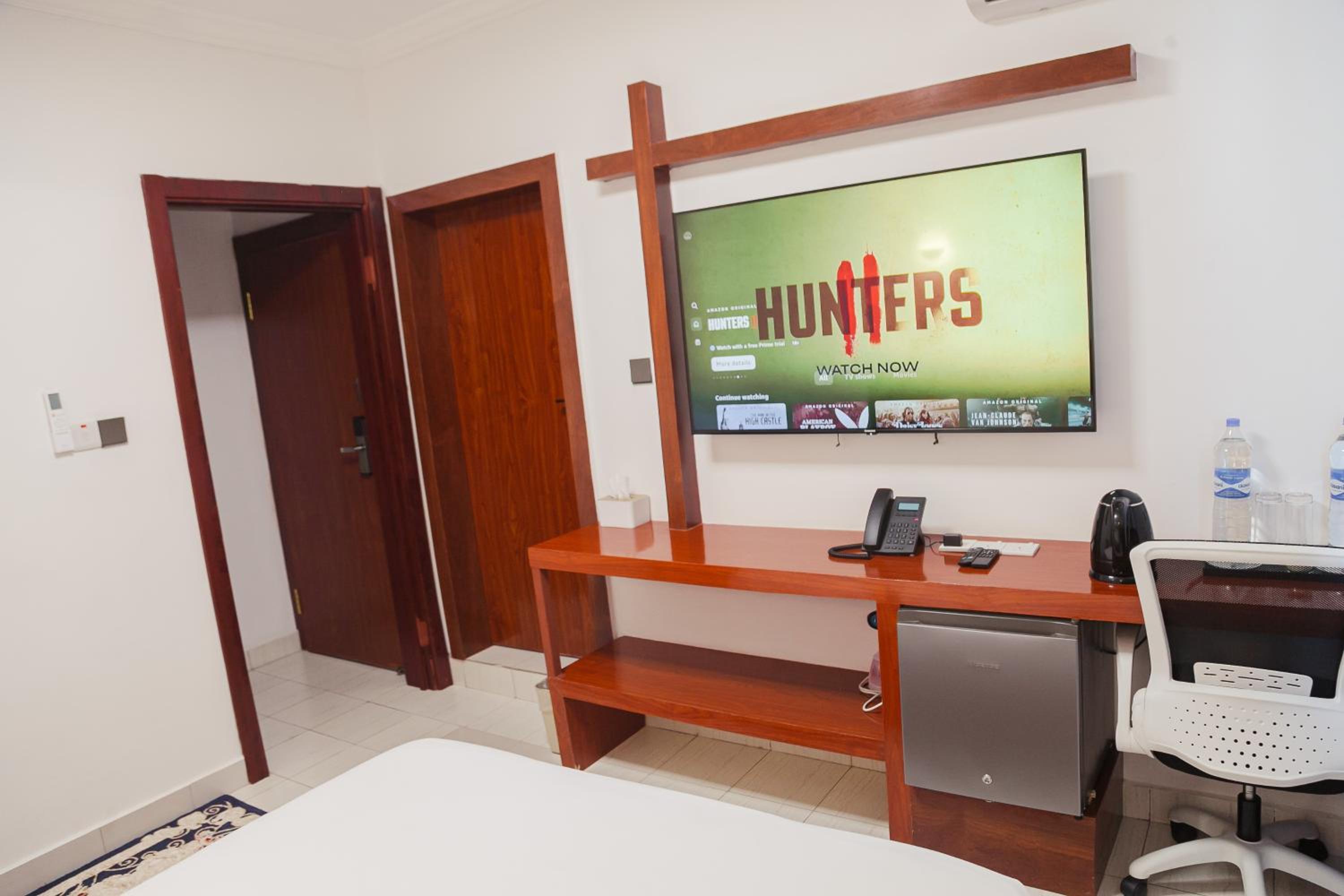 Standard Double Room - Photo 7
