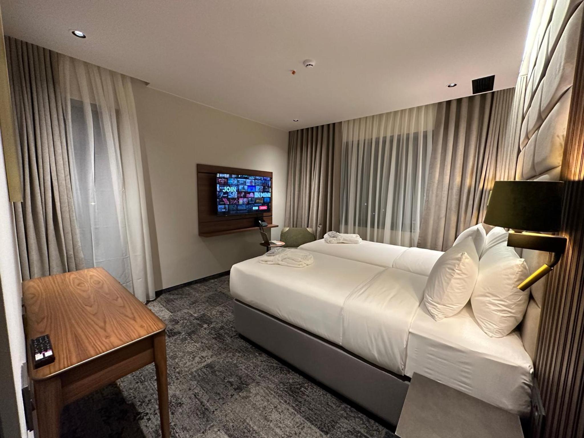 Budget Twin Room photo 3