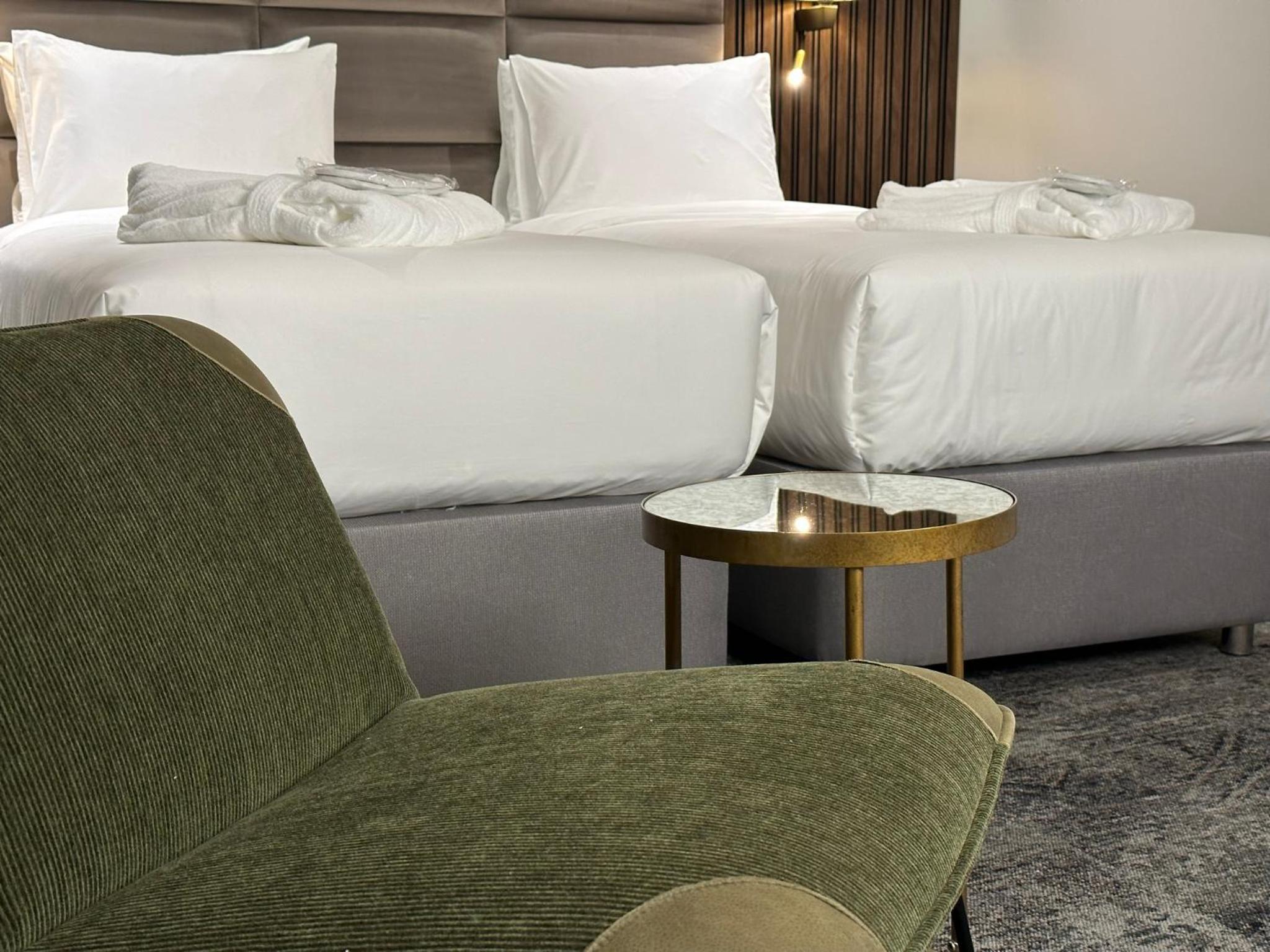 Deluxe Double or Twin Room with Balcony photo 1