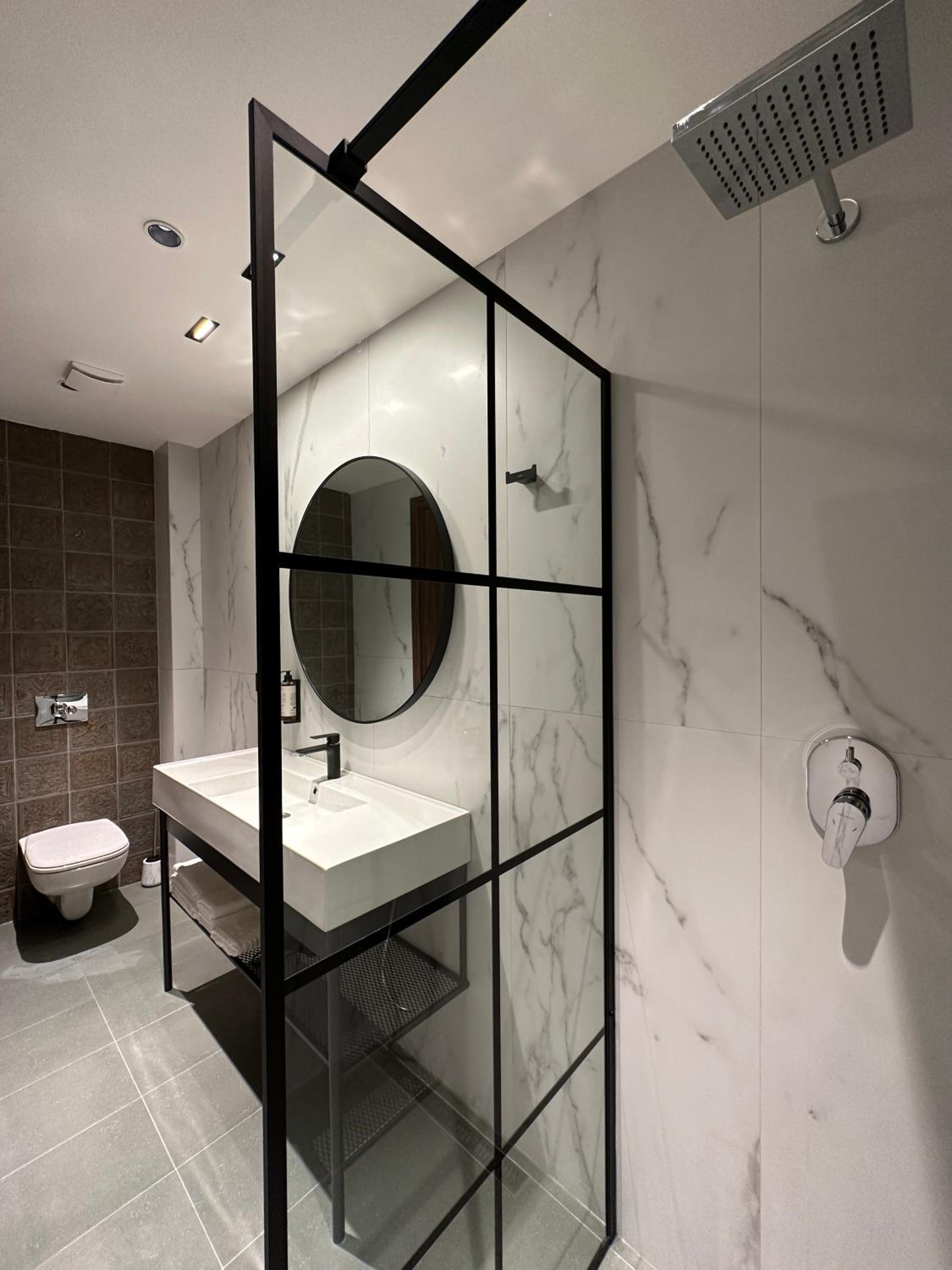 Standard Double or Twin Room with Balcony photo 3