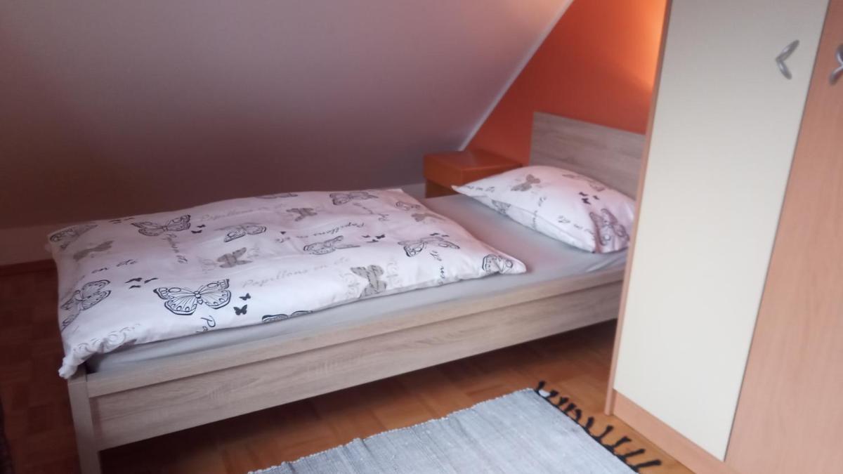 Quadruple Room with Private External Bathroom photo 2