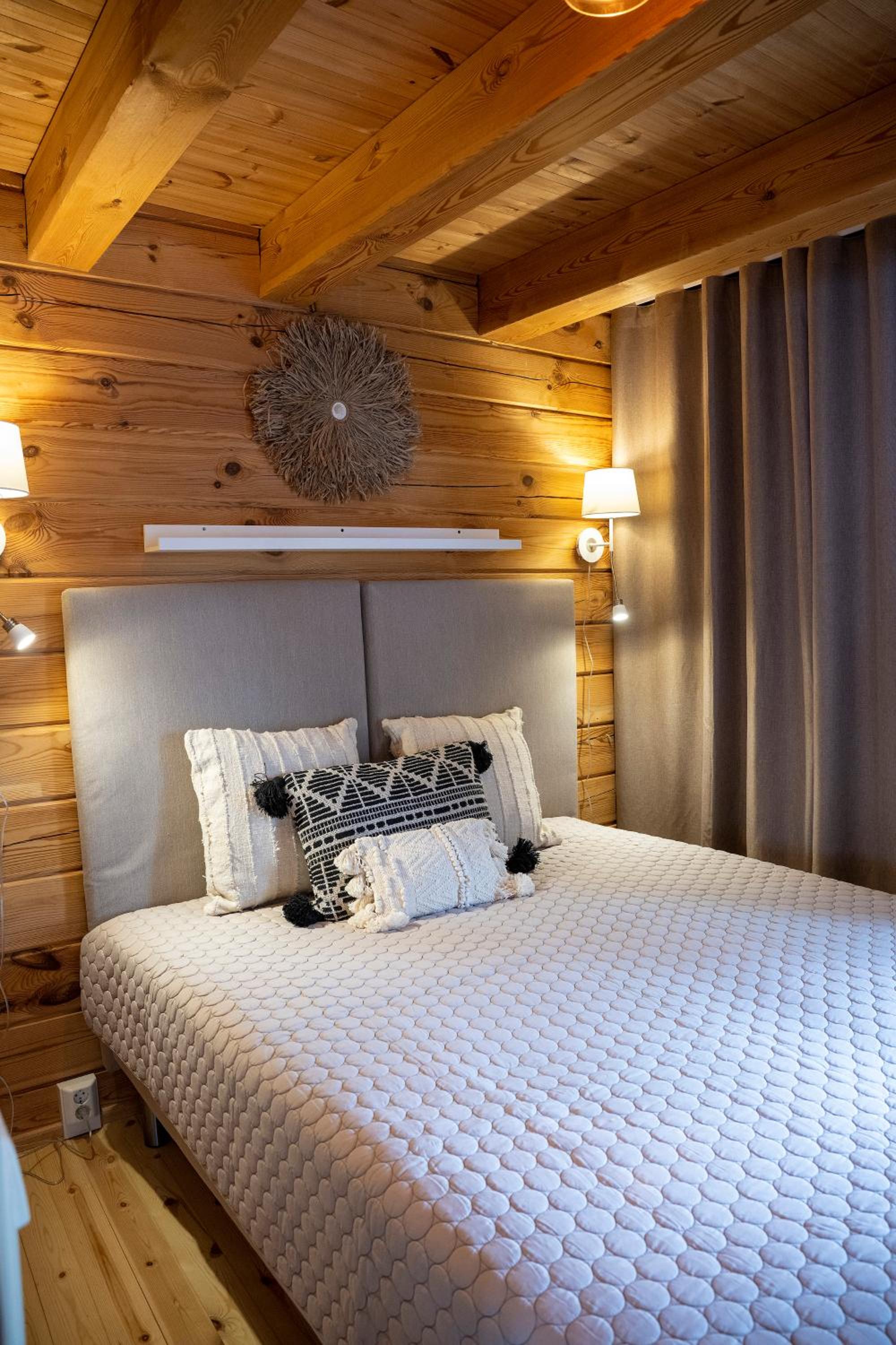 Deluxe Cottage with Sea View photo 2
