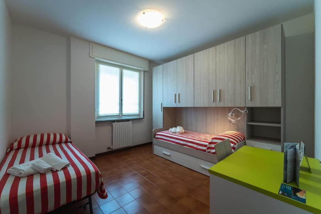 Two-Bedroom Apartment photo 1