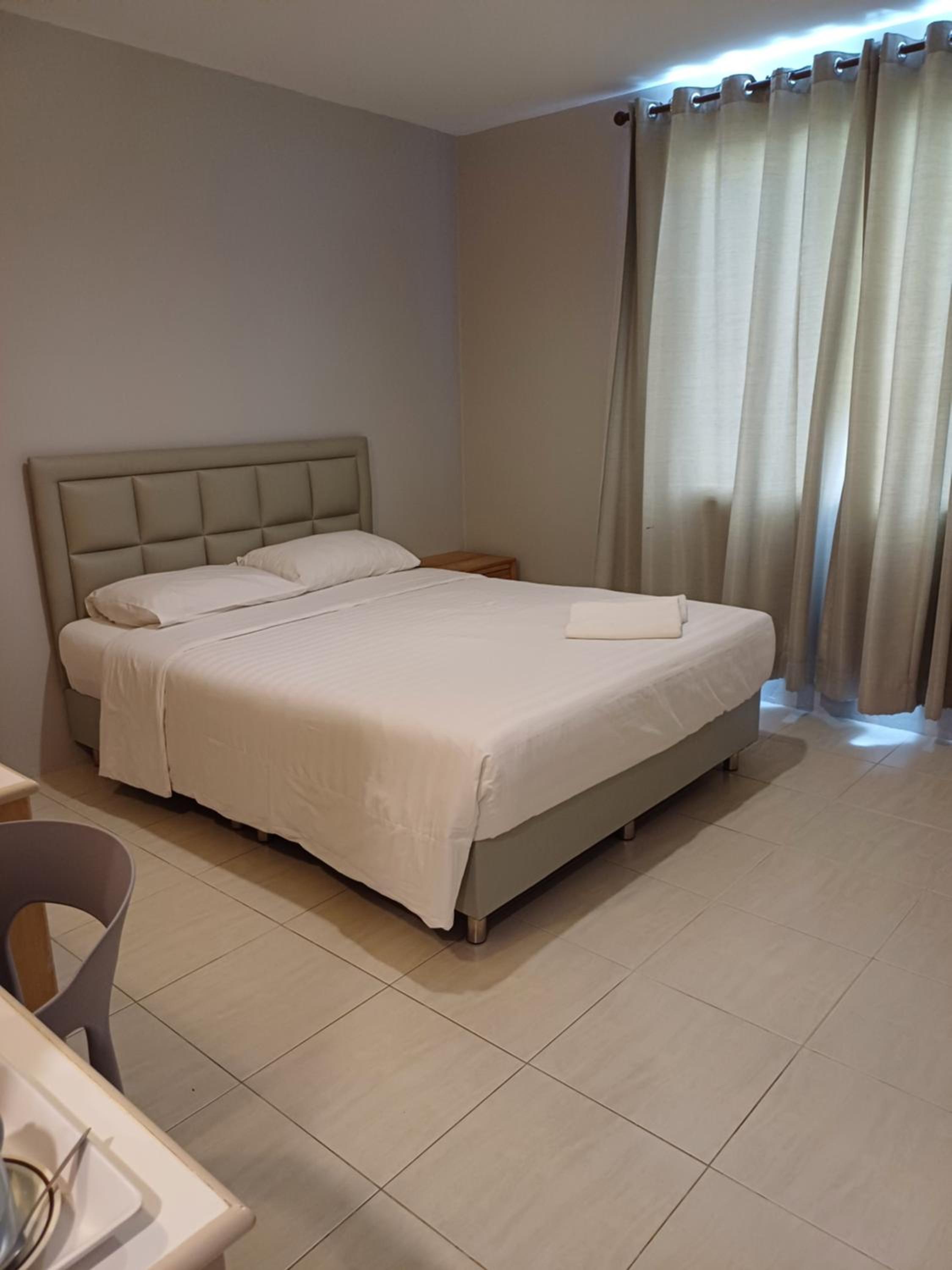 Double Room - Photo 2