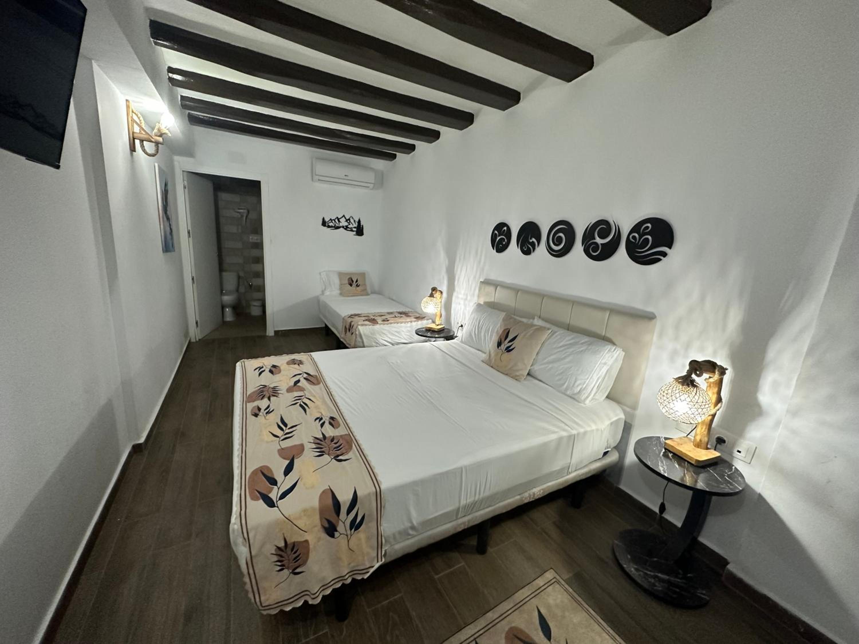 Triple Room photo 2