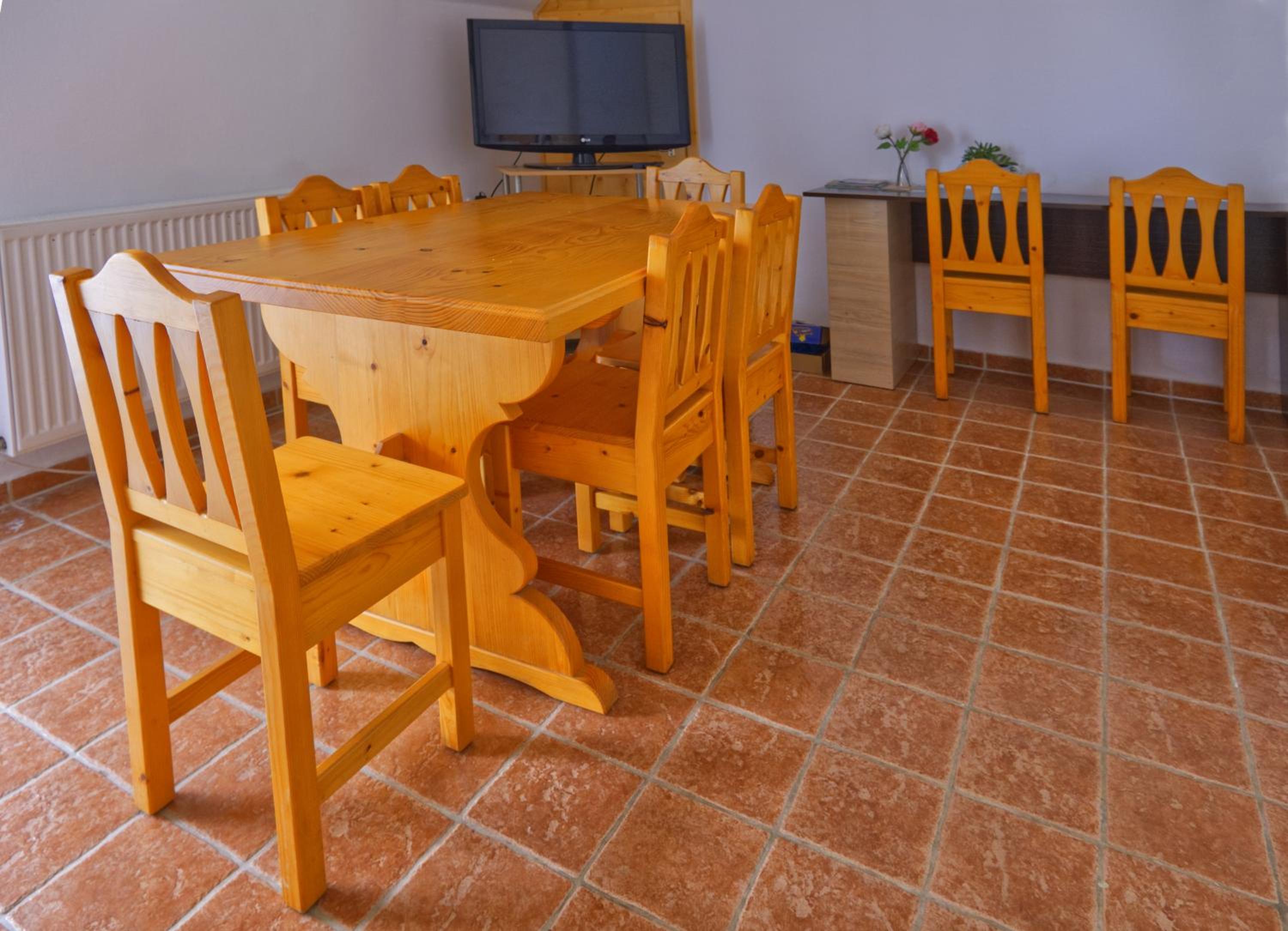 Apartment with Balcony photo 2