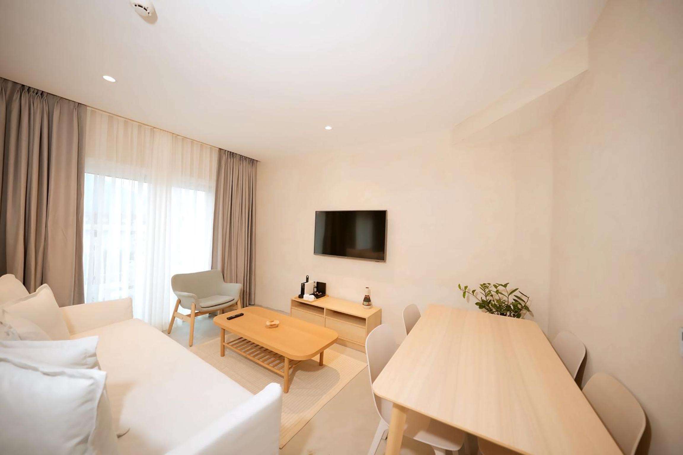 Superior Apartment - Photo 2
